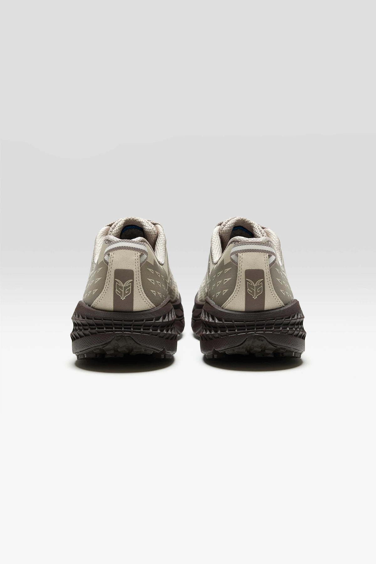 Stealth/Tech Speedgoat 2 pour Homme (262 / M / ROCK)