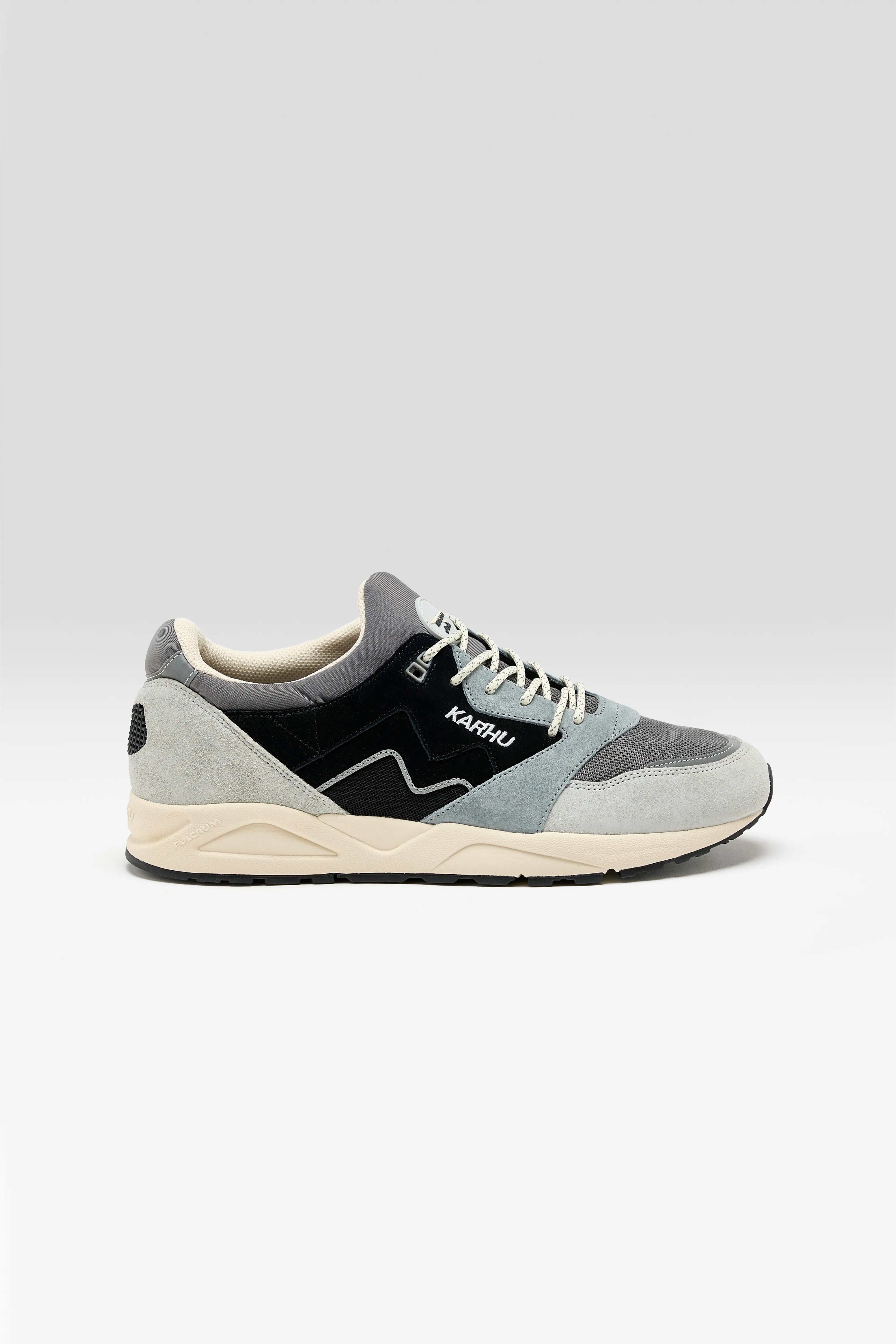 Aria 95 voor Mannen (251 / M / GREY)