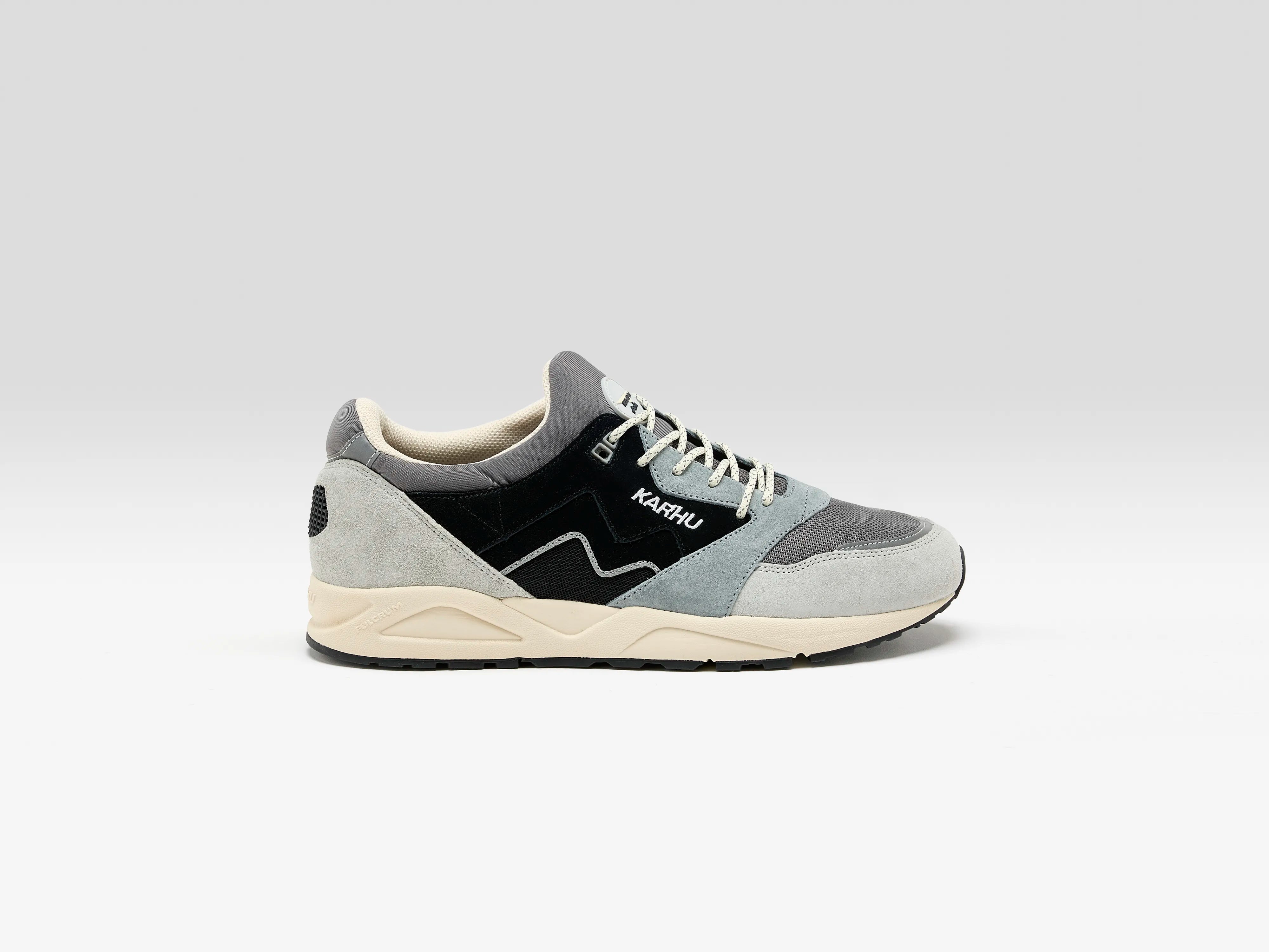 Aria 95 voor Mannen (251 / M / GREY)