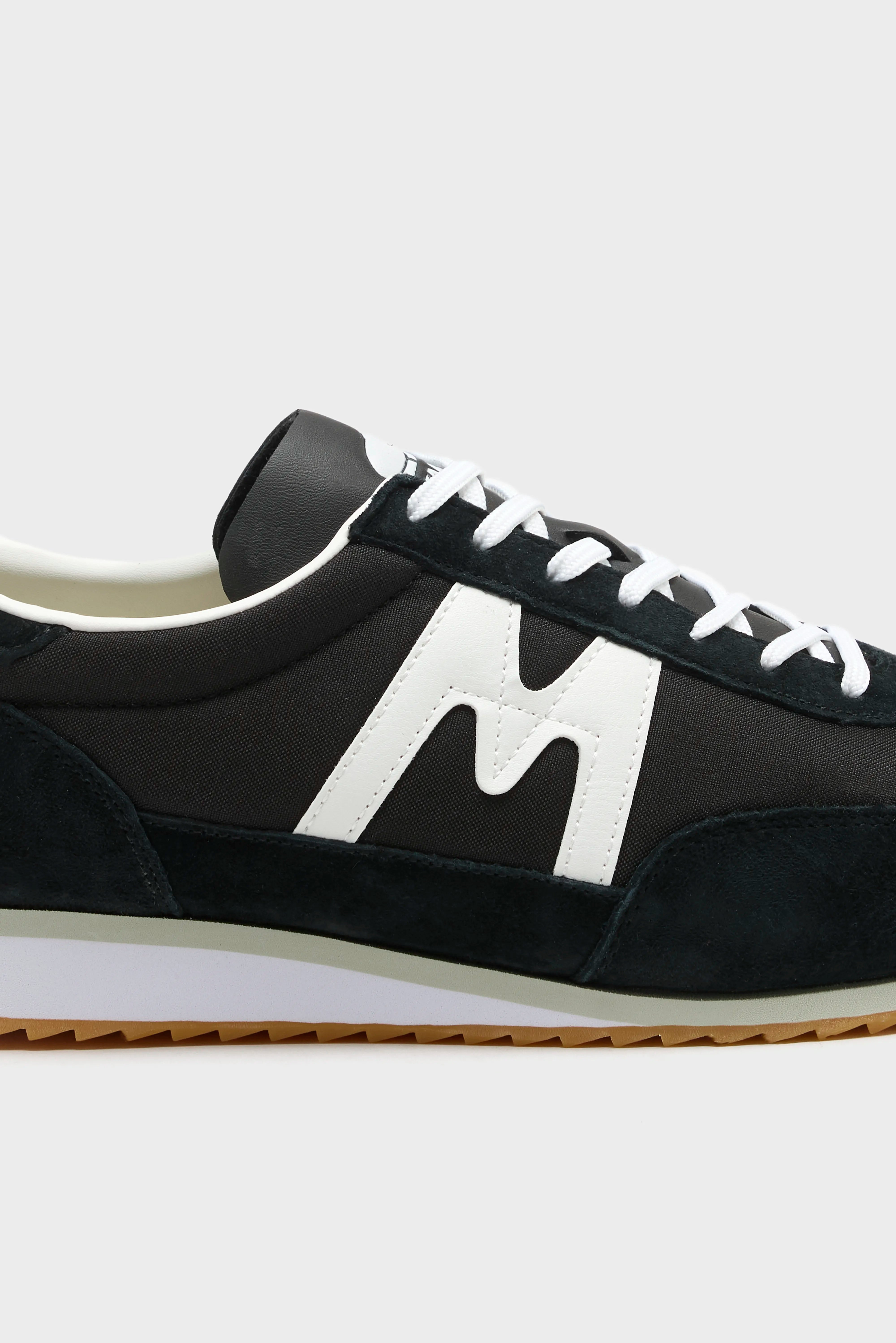 Mestari 76 pour Homme  (261 / M / BLACK)