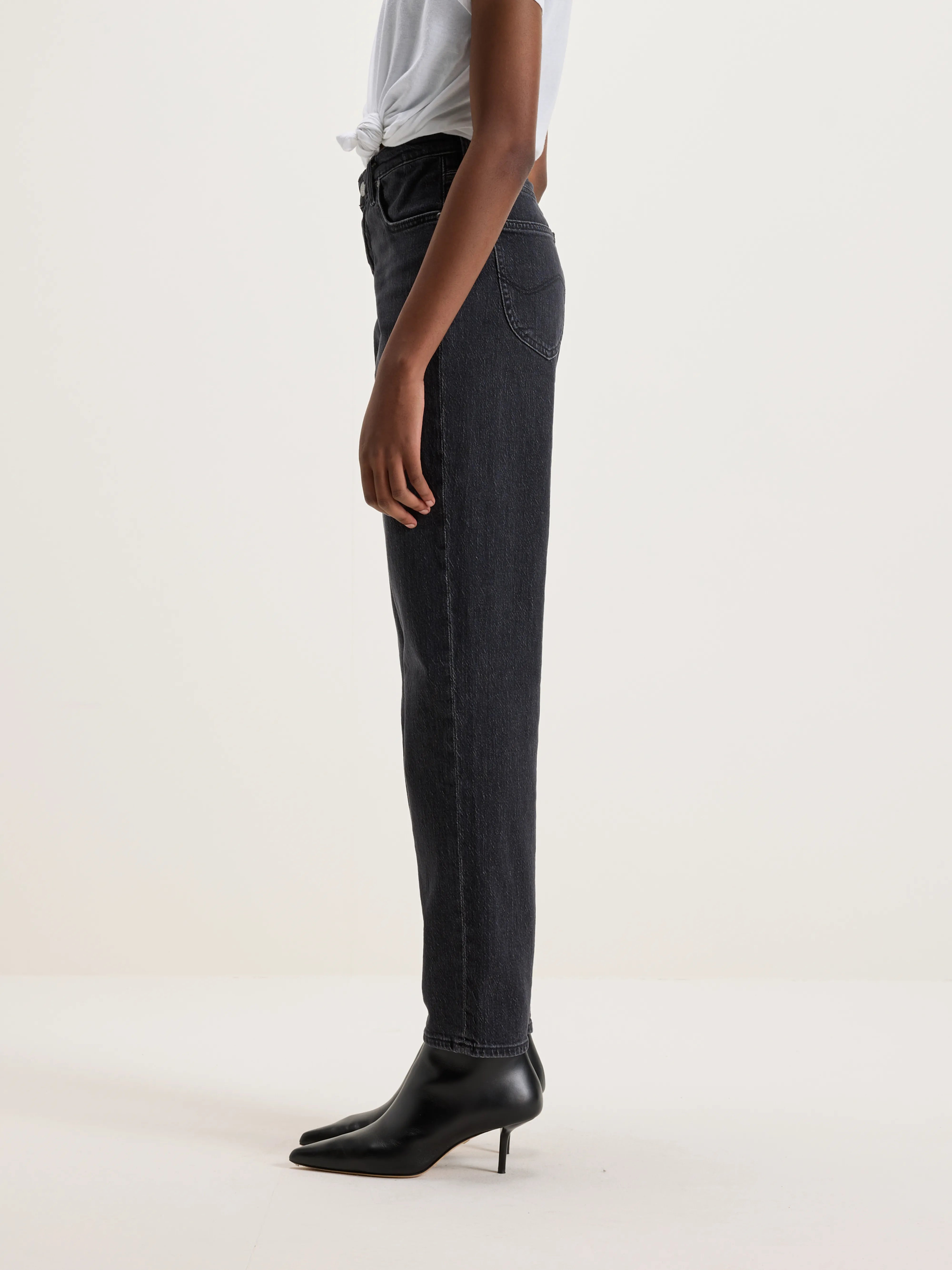 Carol Jeans (242 / W / BLACK)