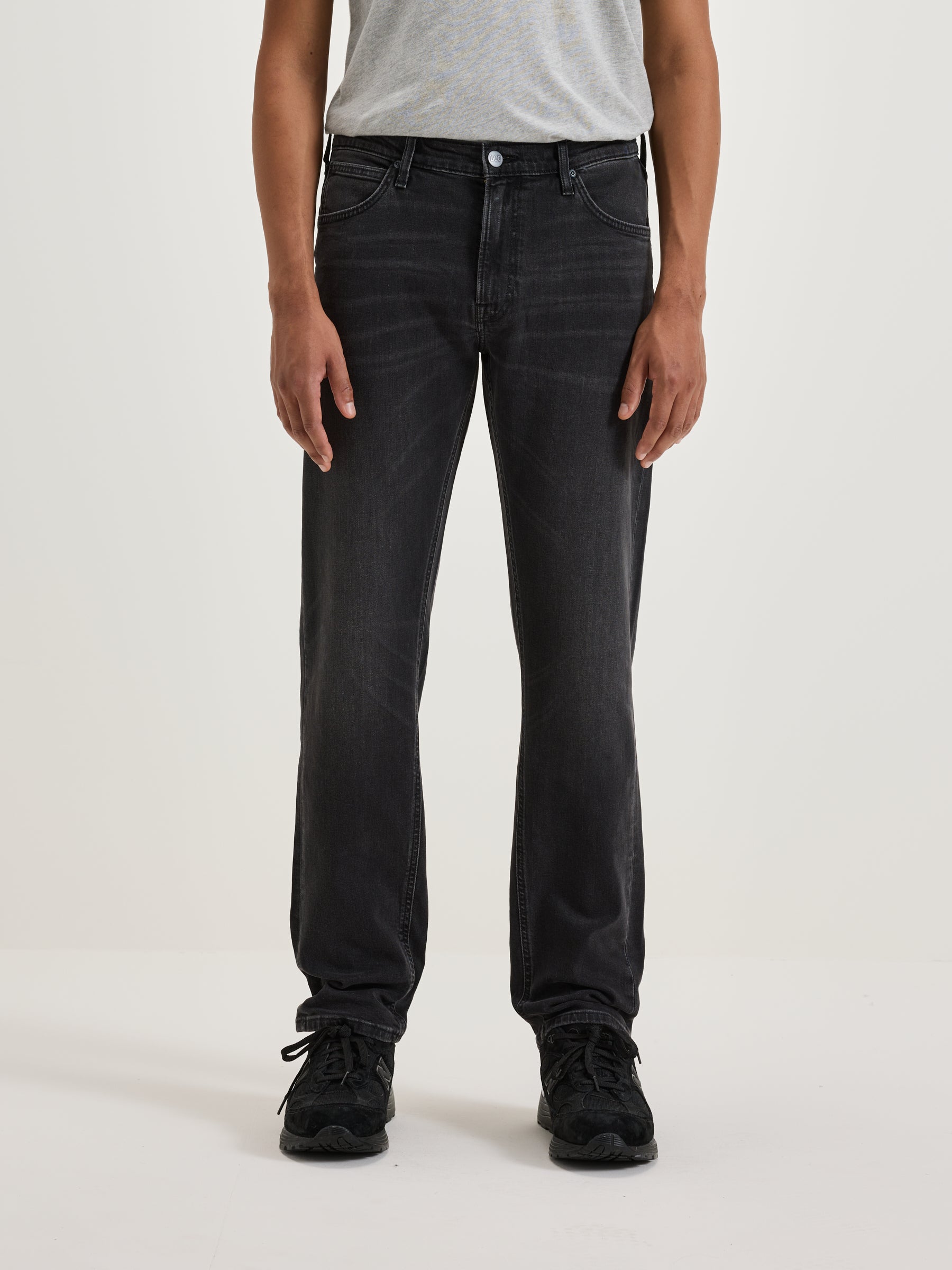 Jean Daren Zip Fly (242 / M / BLACK)