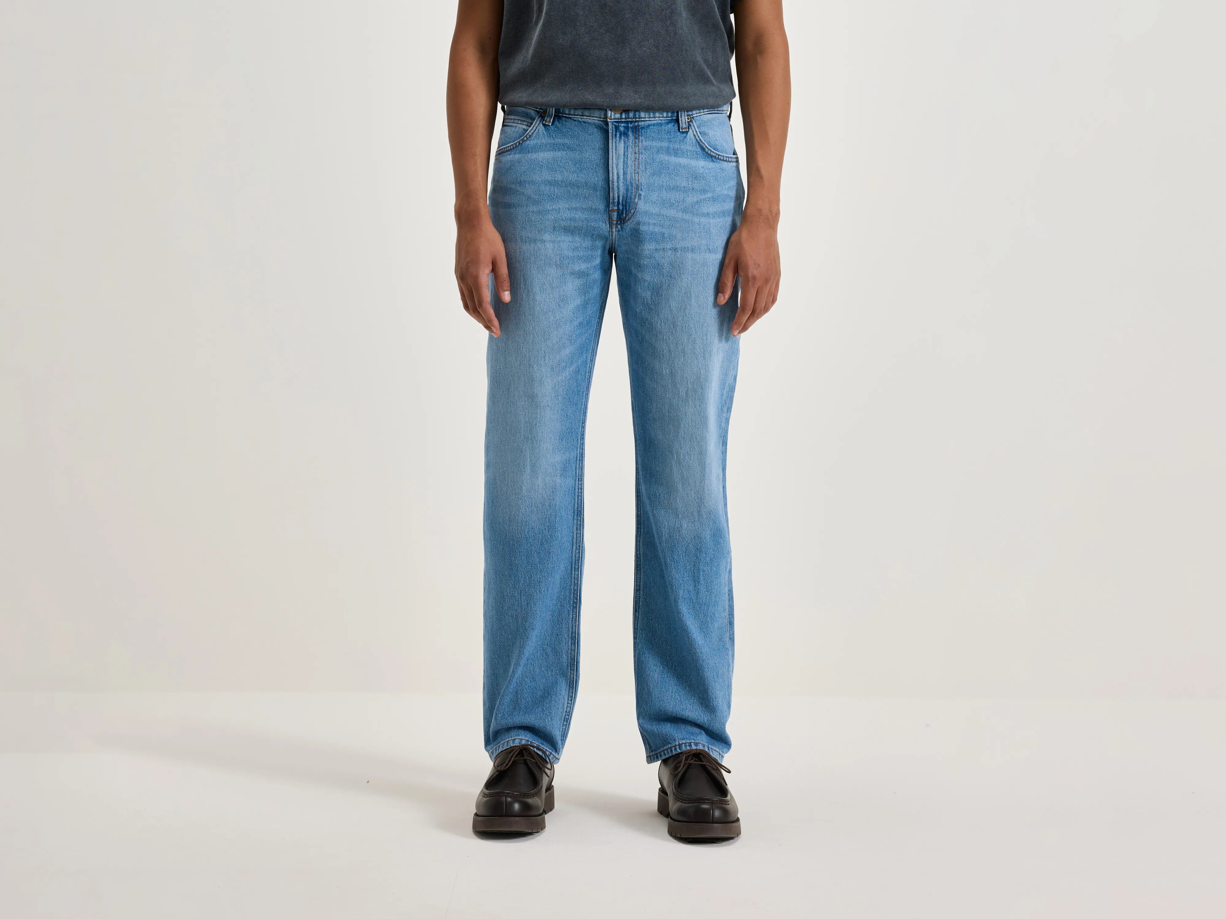 West Jeans (242 / M / WORN)