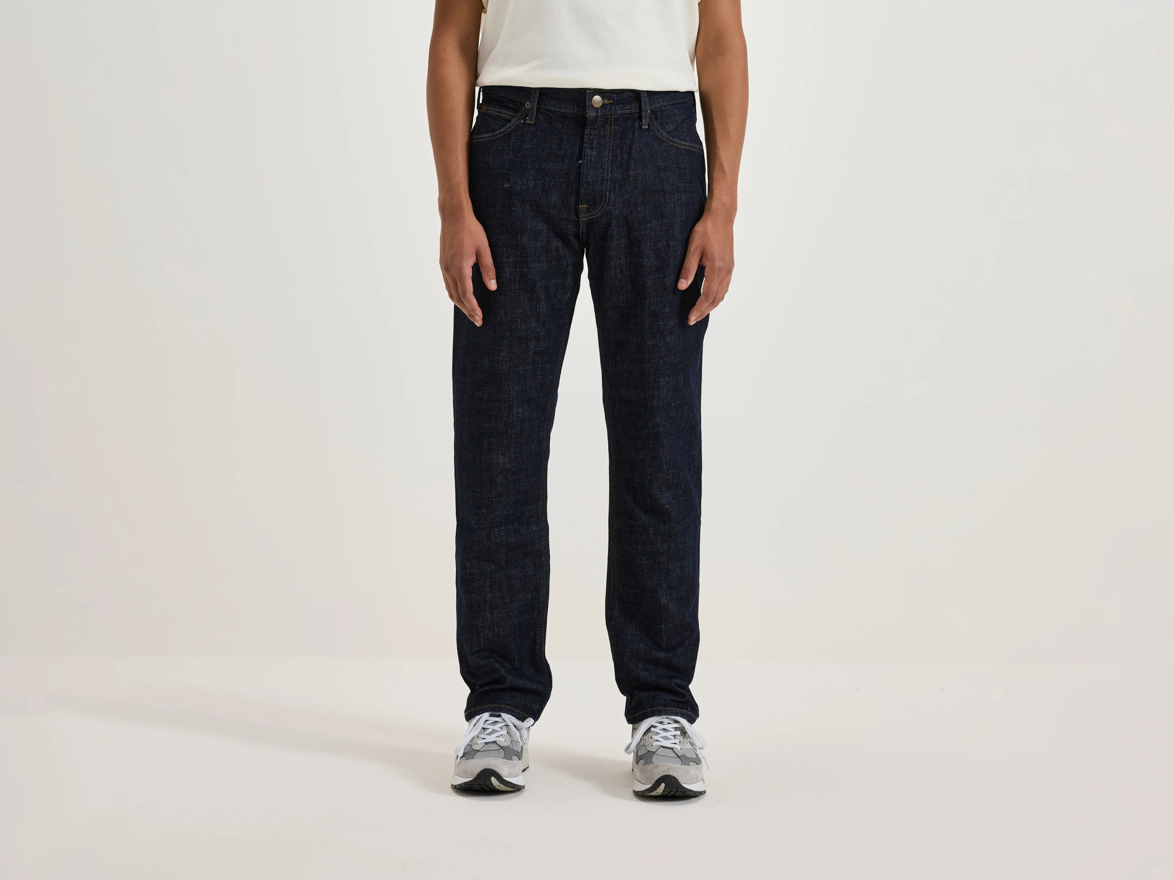 West Jeans (242 / M / DEEP BLUE)