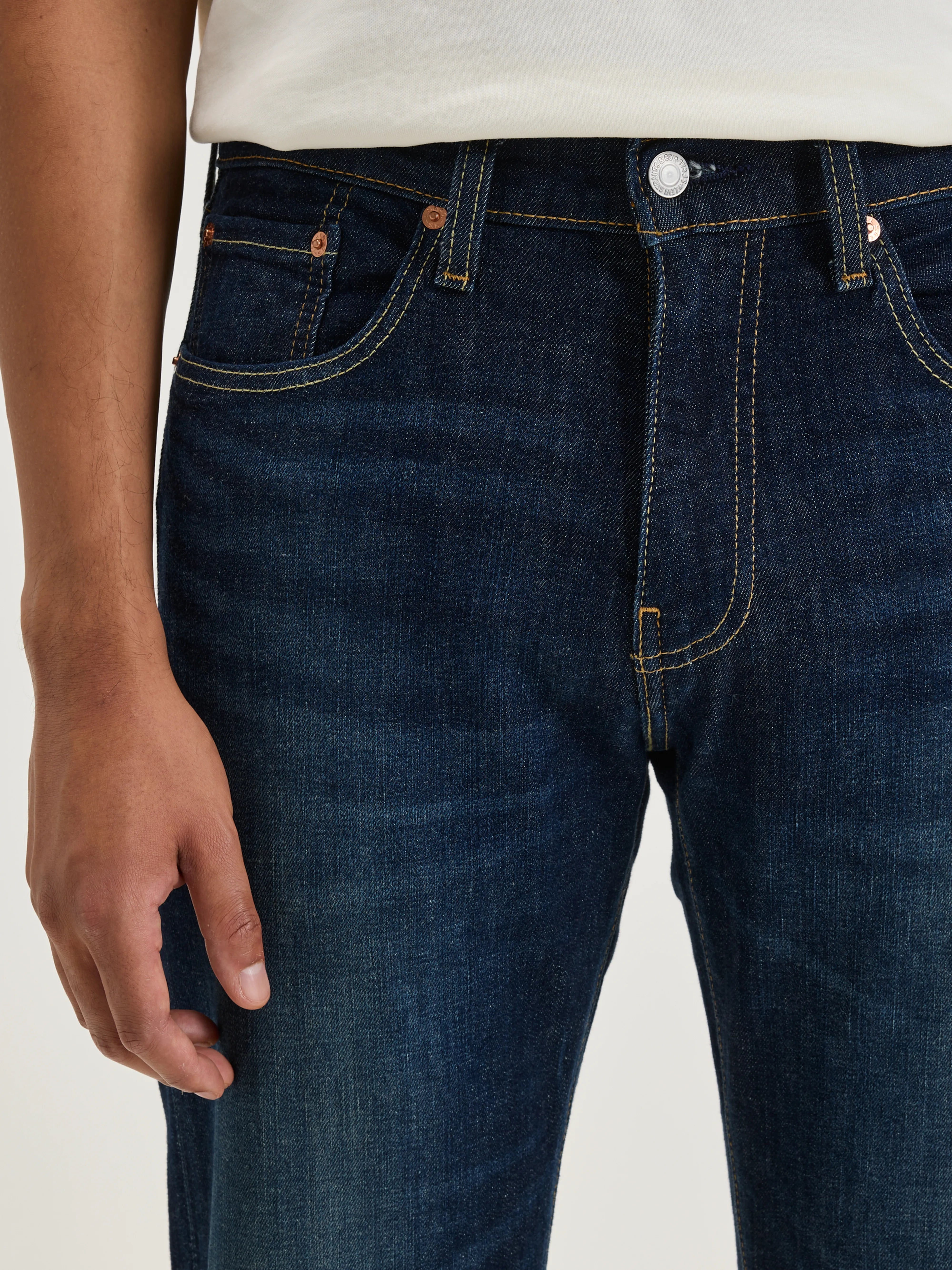 Jean 502™ Tapered (242 / M / HEAVY STONE WASH)