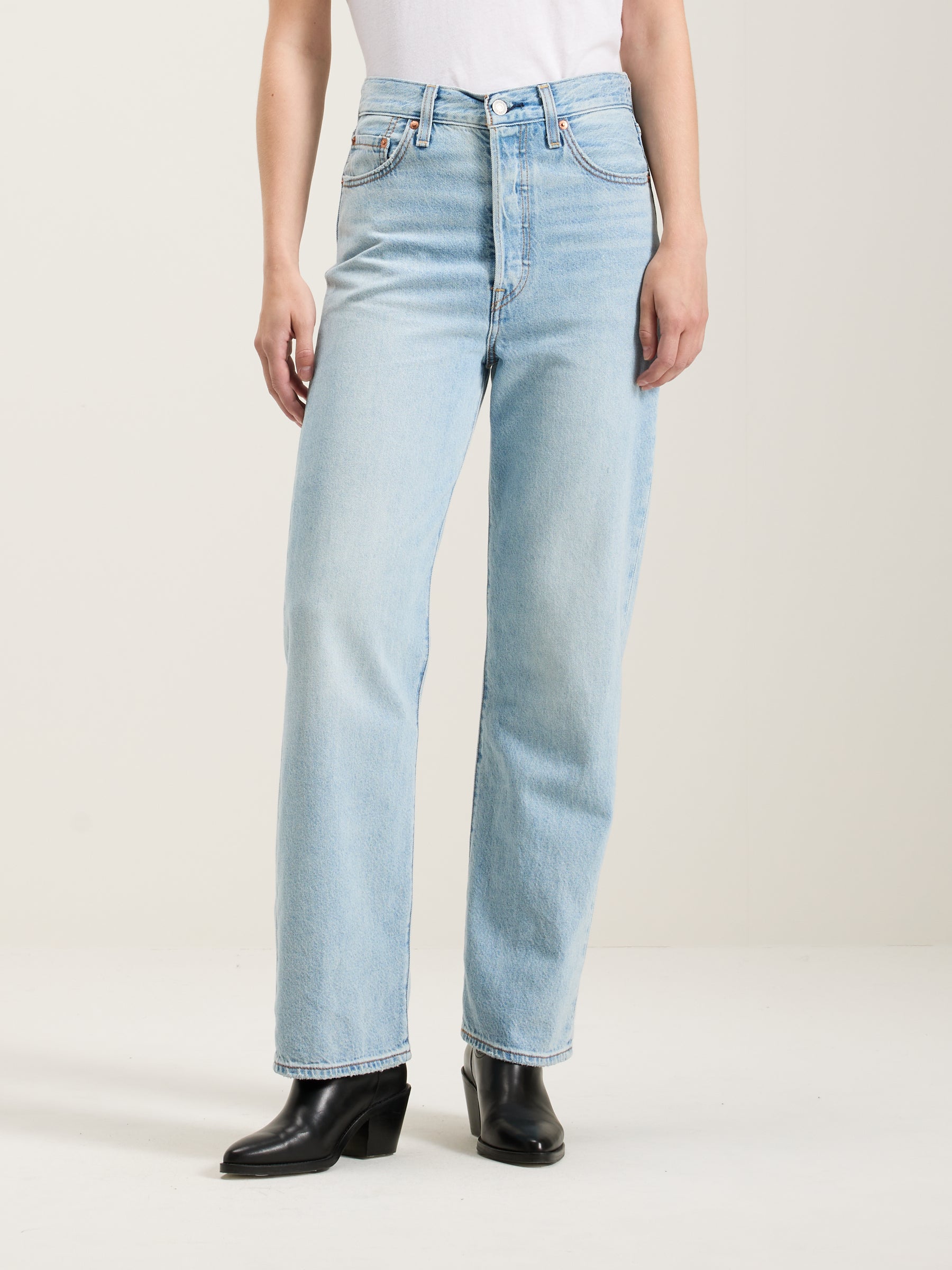 Ribcage Straight Ankle Jeans (242 / W / LIGHT STONE)