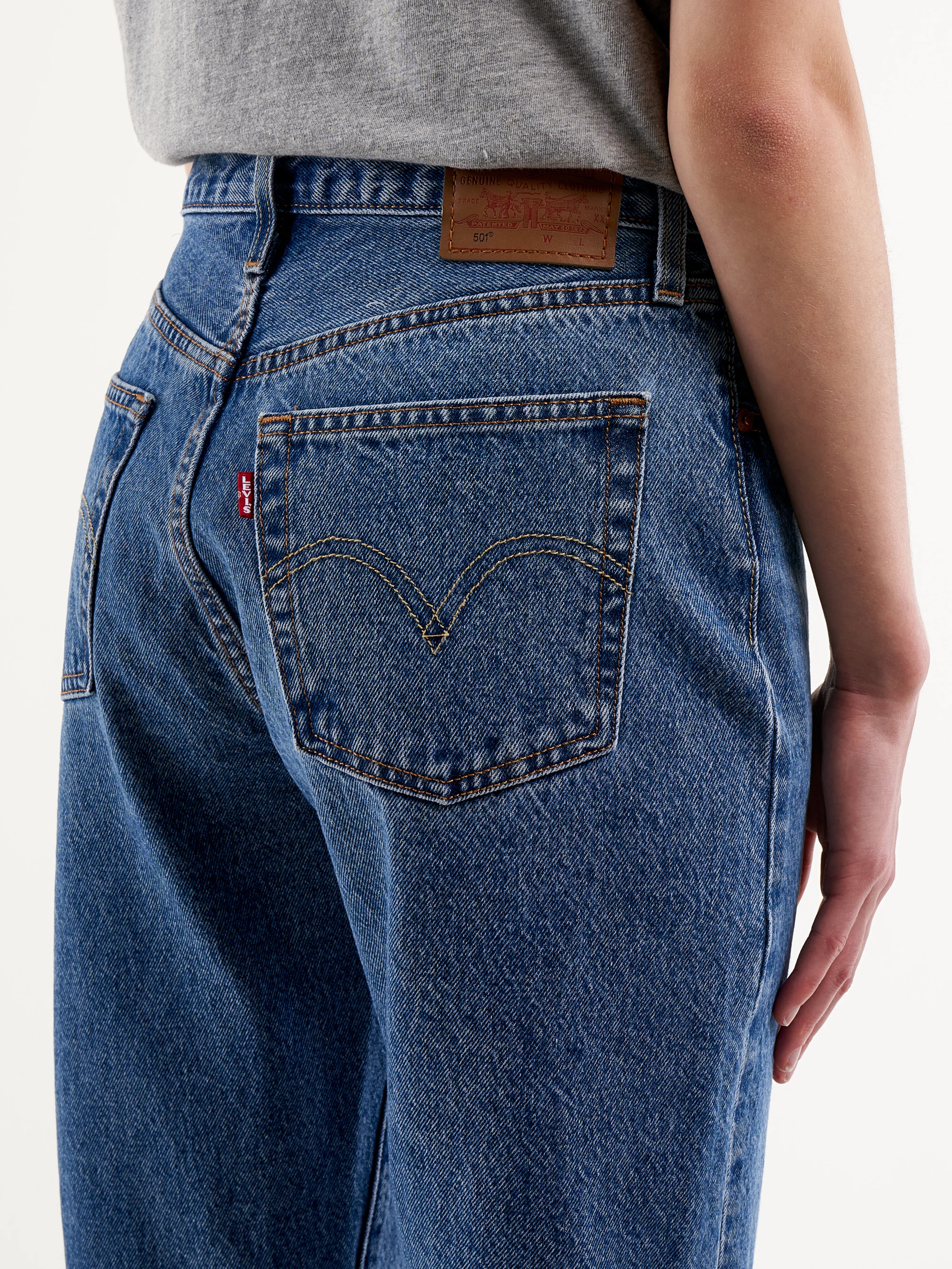 501® crop jeans (241 / W / VINTAGE STONE WASH)