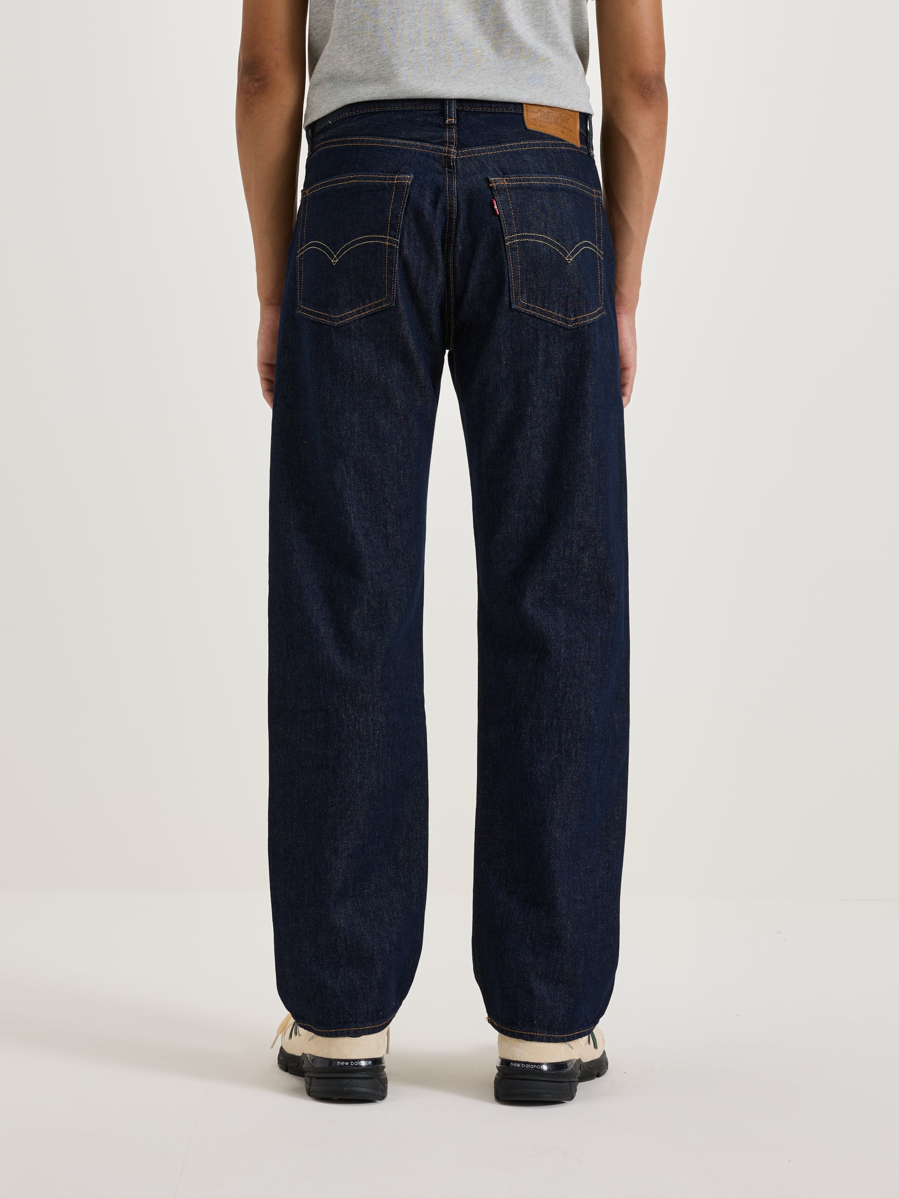 Jean 555™ Relaxed Straight (242 / M / HVY STONE WASH)