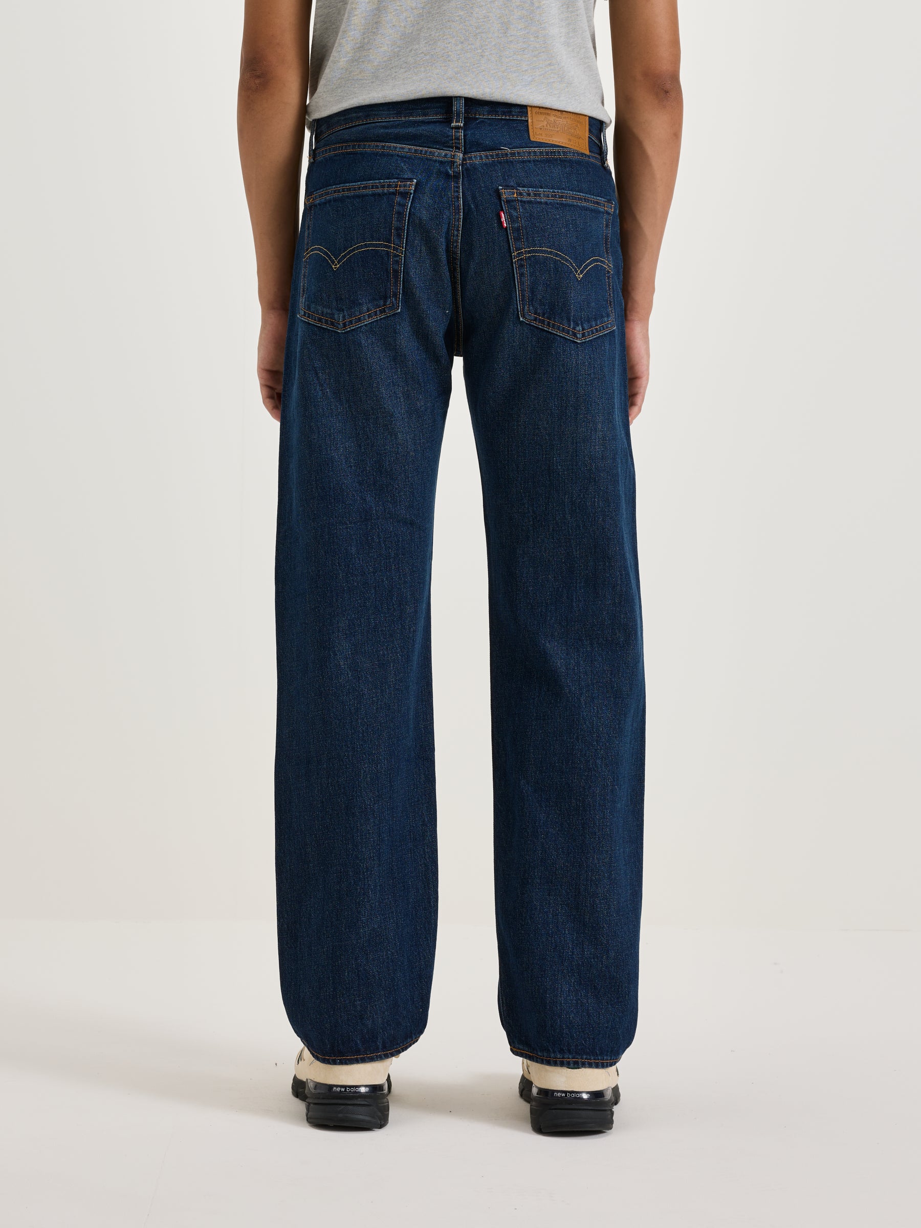 Jean 555™ Relaxed Straight (242 / M / HVY STONE WASH)