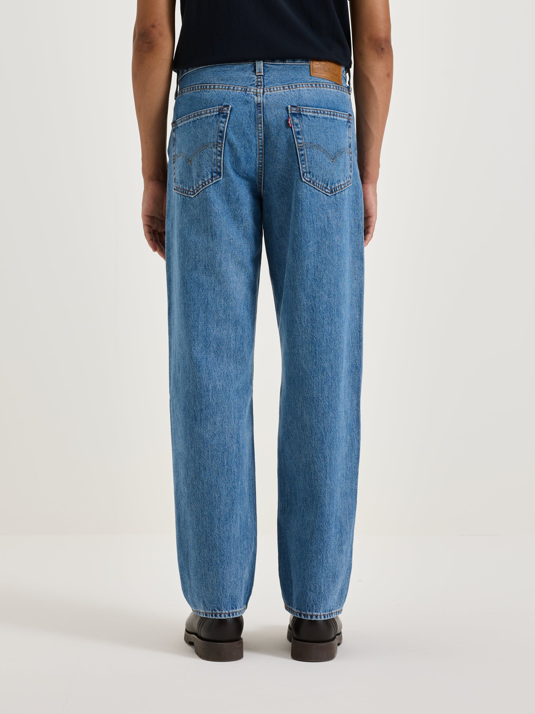 568™ Stay Loose Jeans (242 / M / MD BLUE STONE)