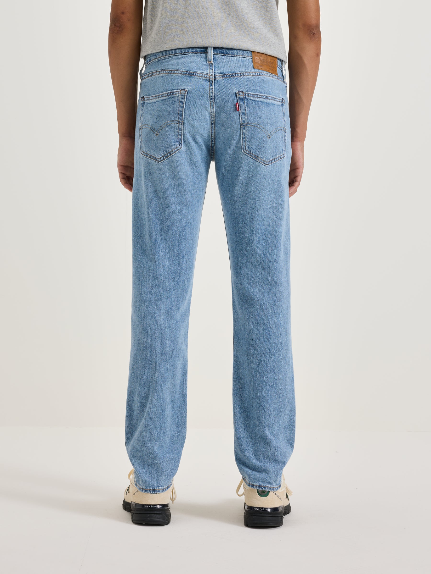 502™ Taper Jeans (242 / M / LT STONE WASH)