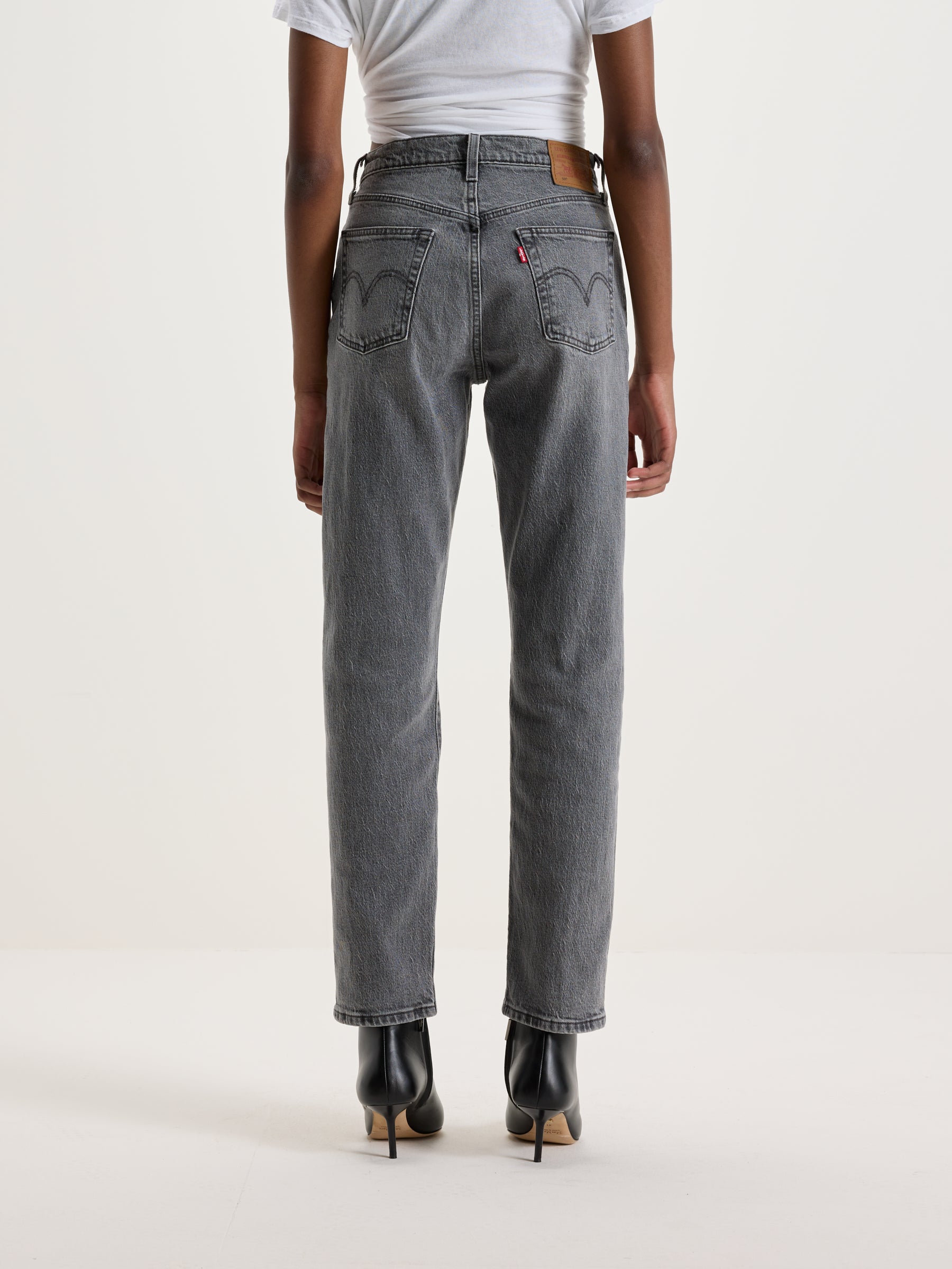 501® Crop Jeans (242 / W / GREY)