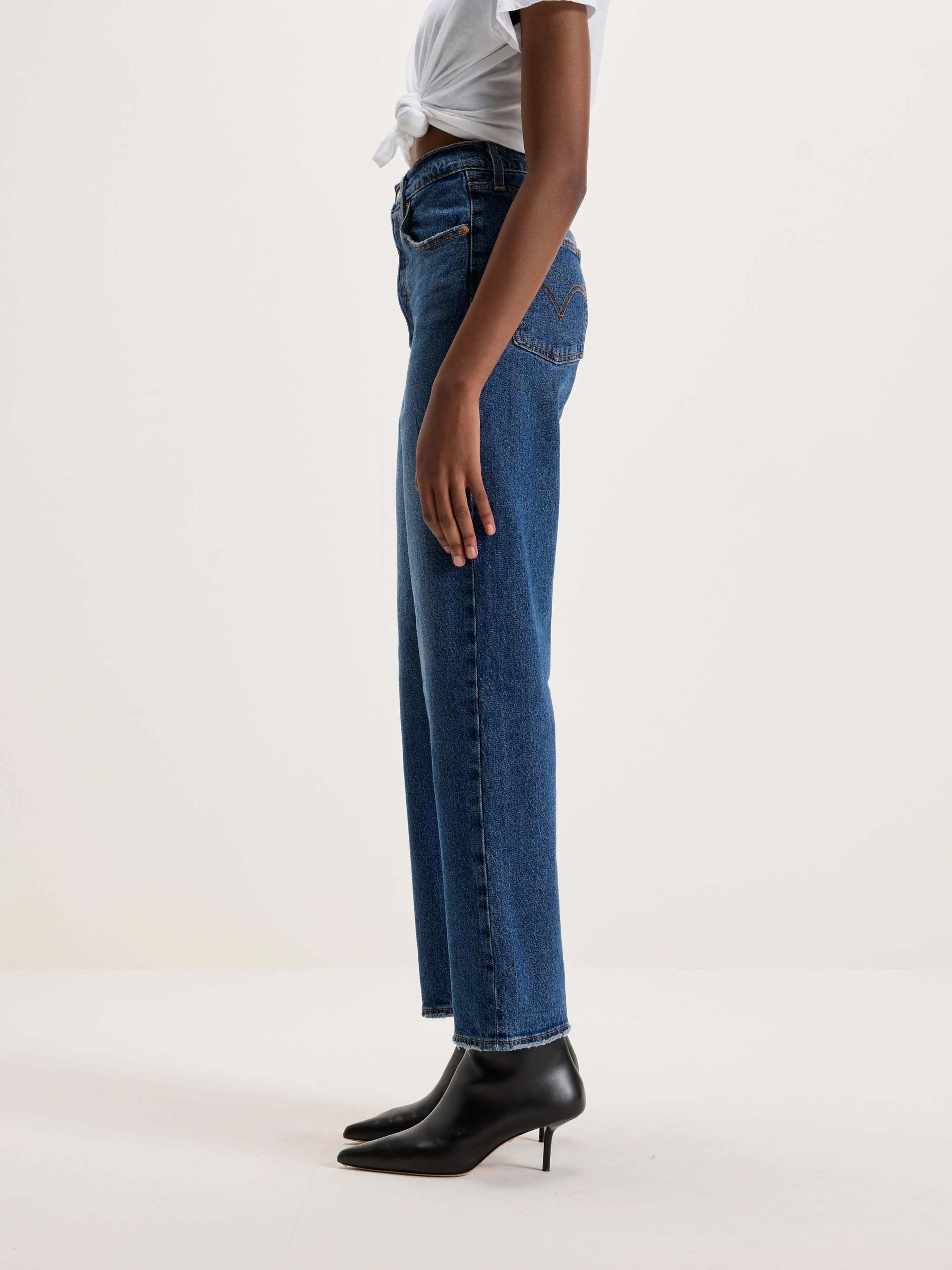 Ribcage Straight Ankle Jeans (242 / W / STONE WASH)