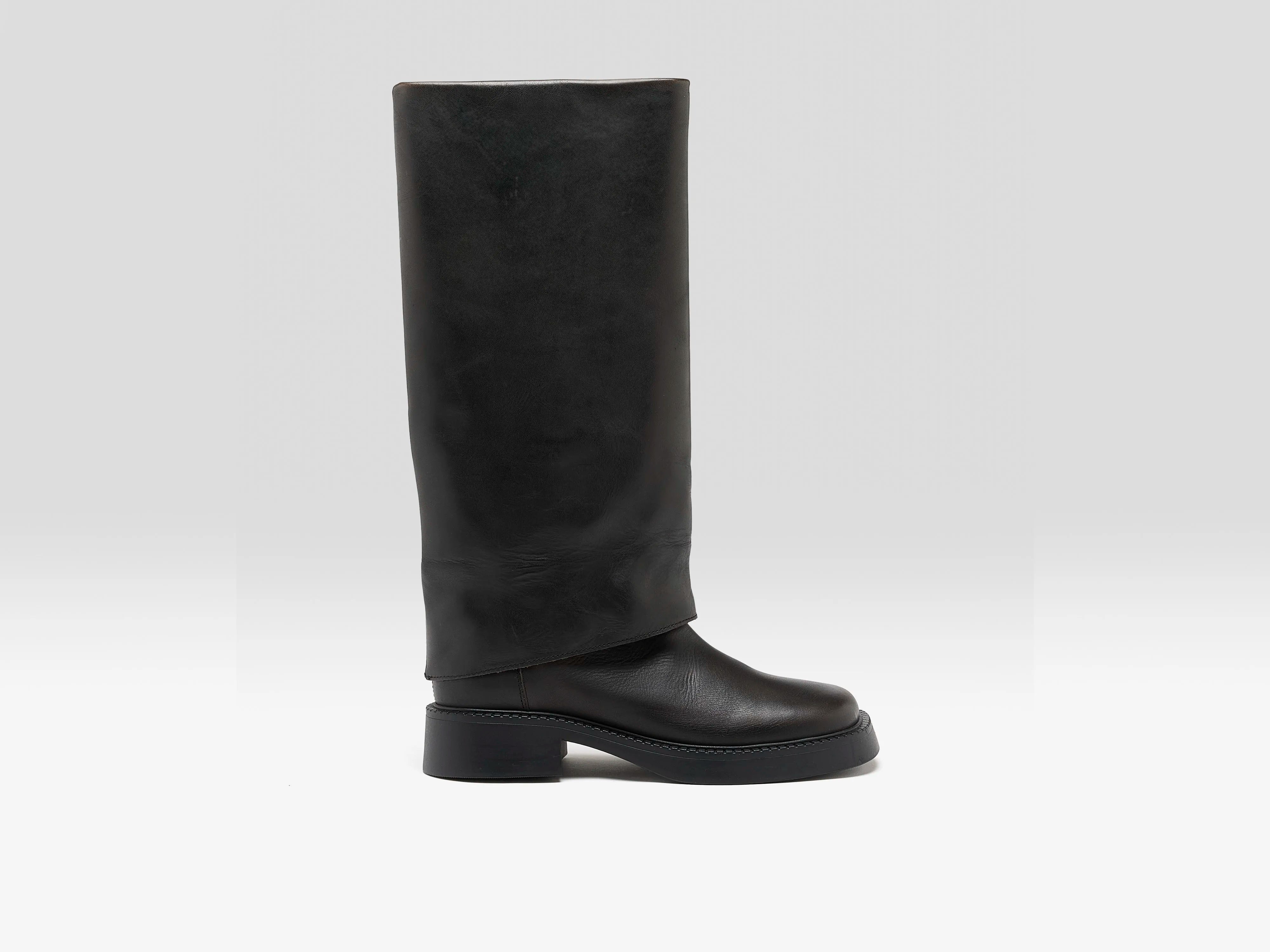 Leala Brushed Leather Boots  (252 / W / BLACK)