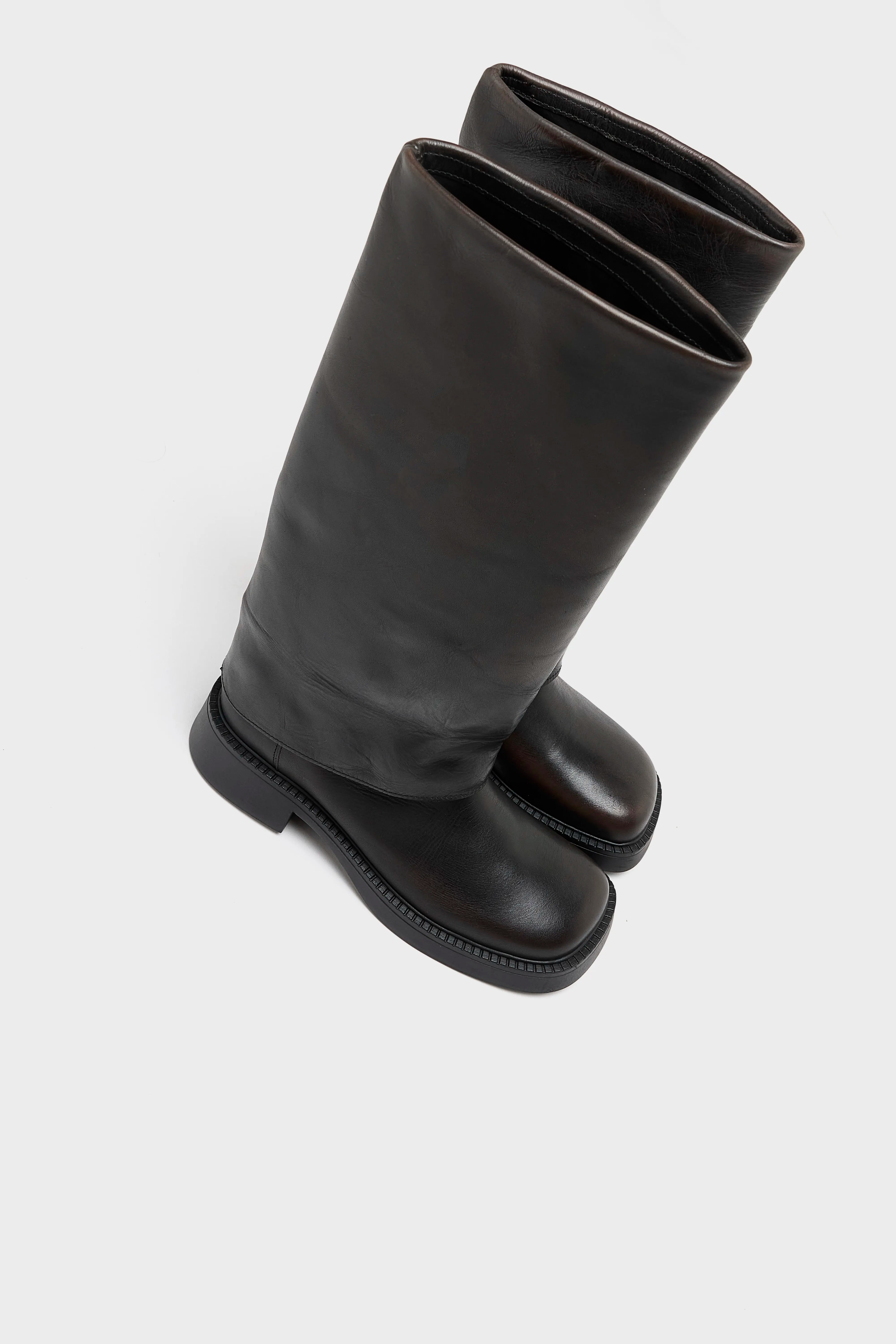 Leala Brushed Leather Boots  (252 / W / BLACK)