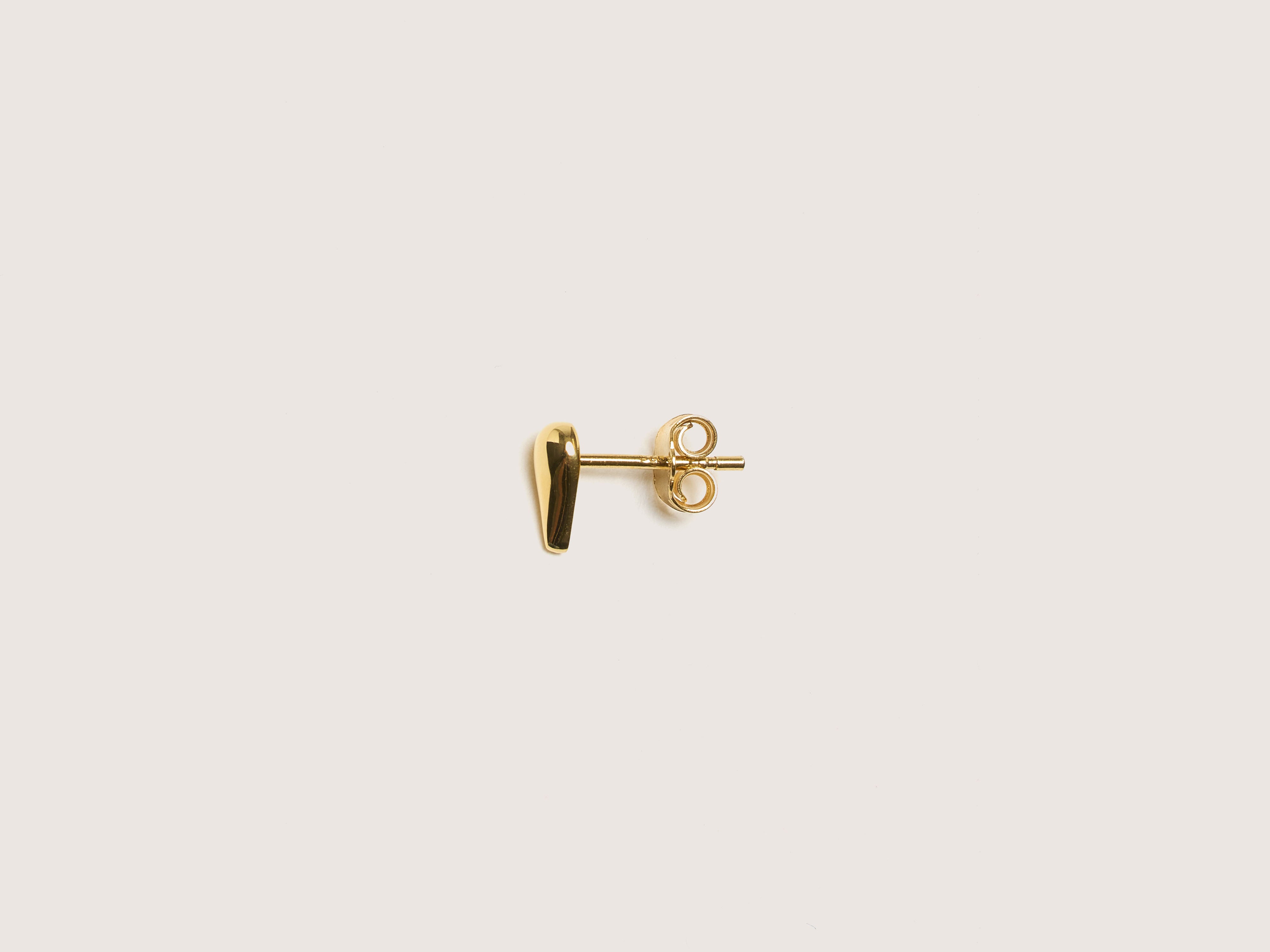 Xberg Stud Earring (242 / W / GOLD)