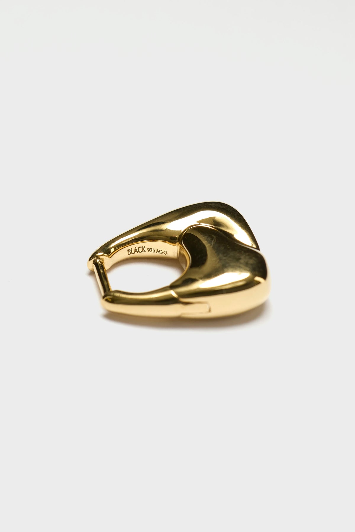 Boucle d'oreille Huggie Weekender (262 / A / GOLD)