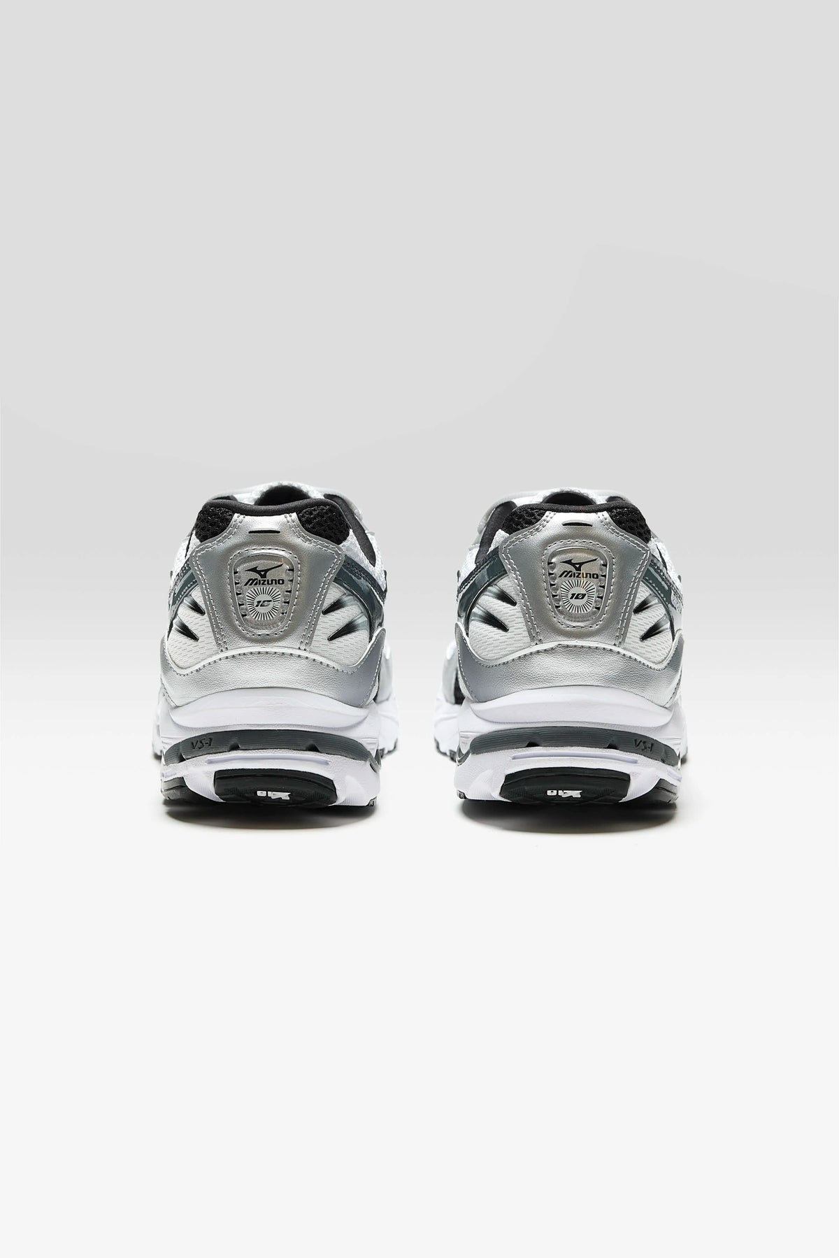Wave Rider 10 Premium pour Homme (262 / M / BLACK)