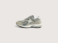 NEW BALANCE 2002R pour Femmes  
