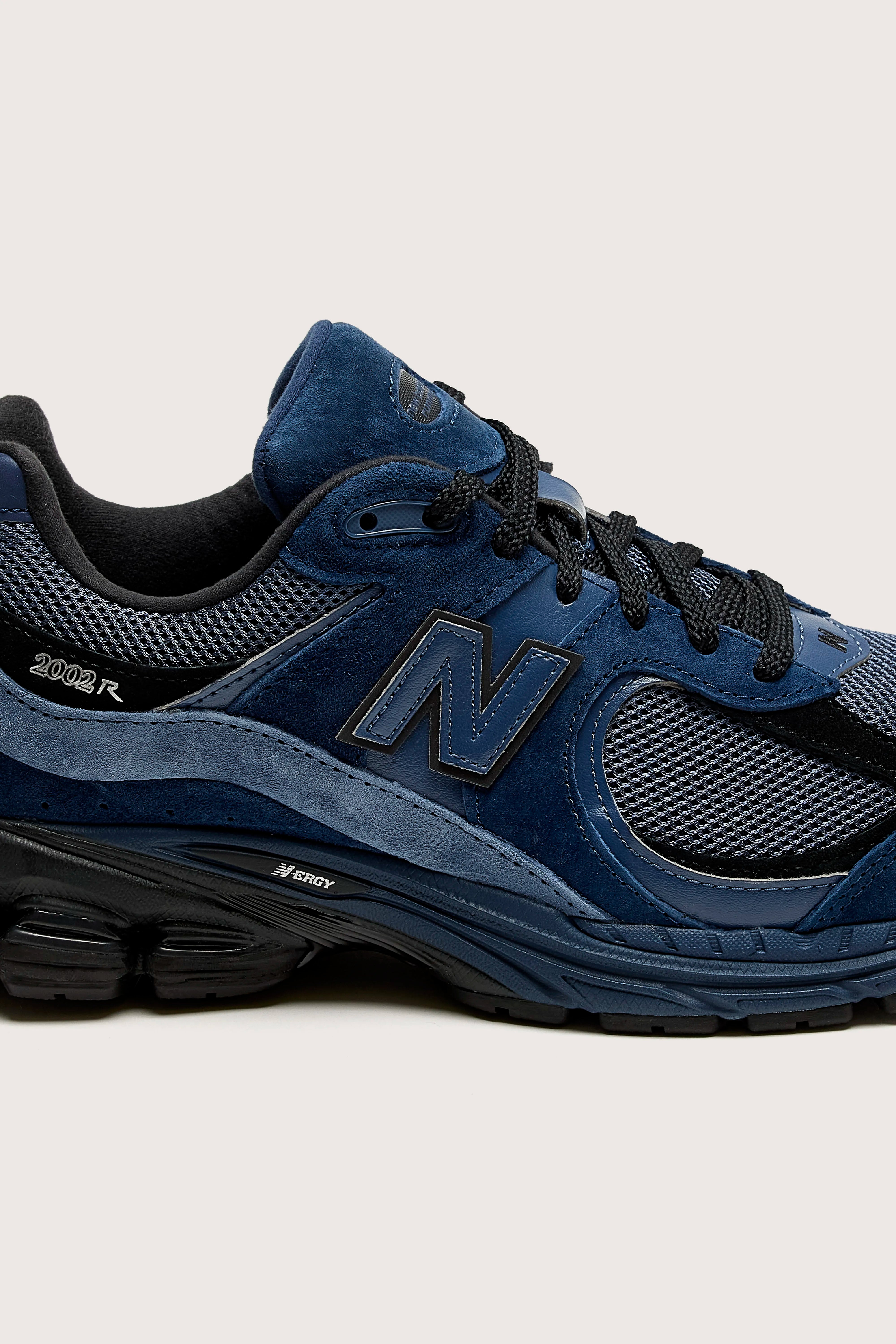 2002R voor Mannen (242 / M / BLUE)