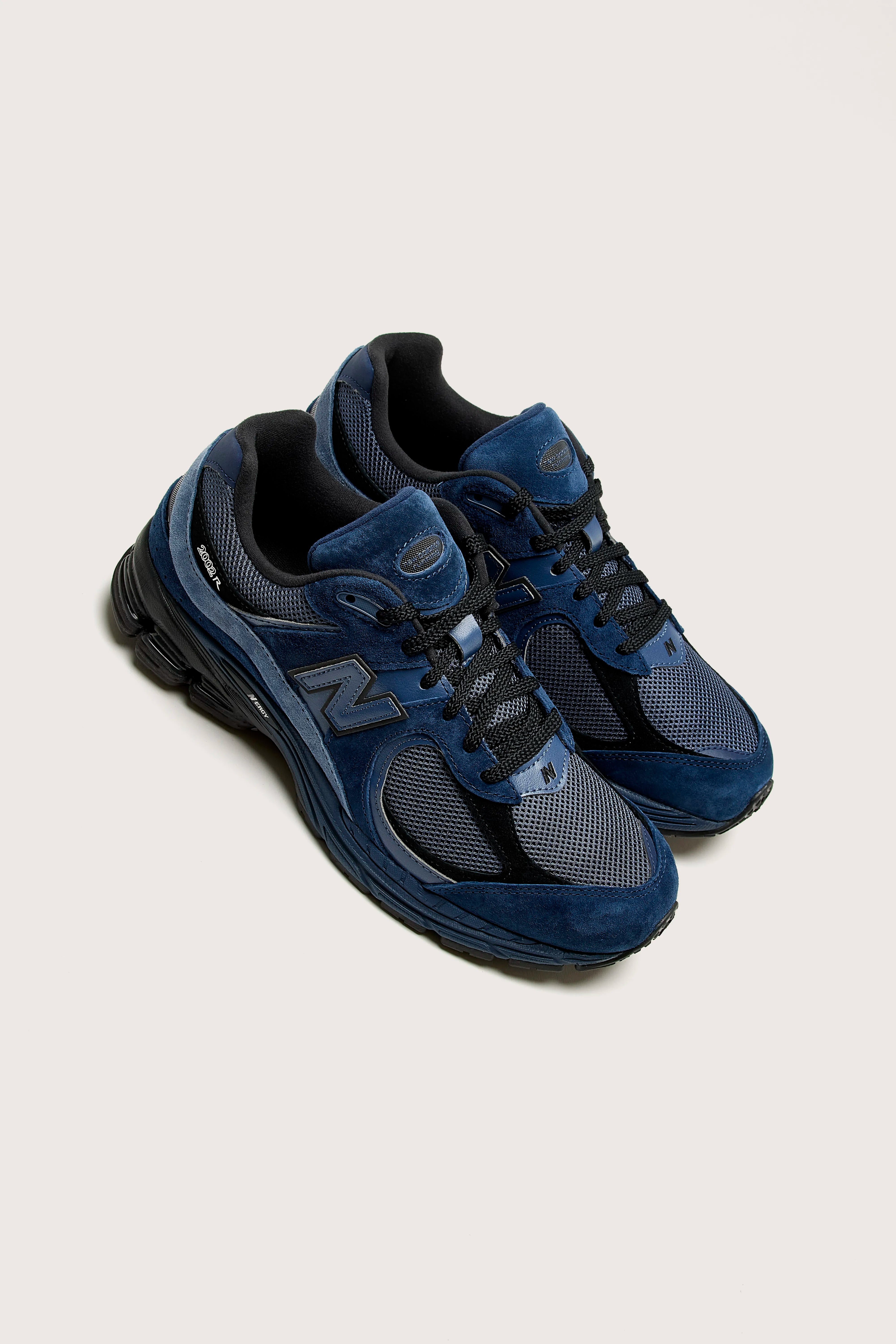 2002R voor Mannen (242 / M / BLUE)