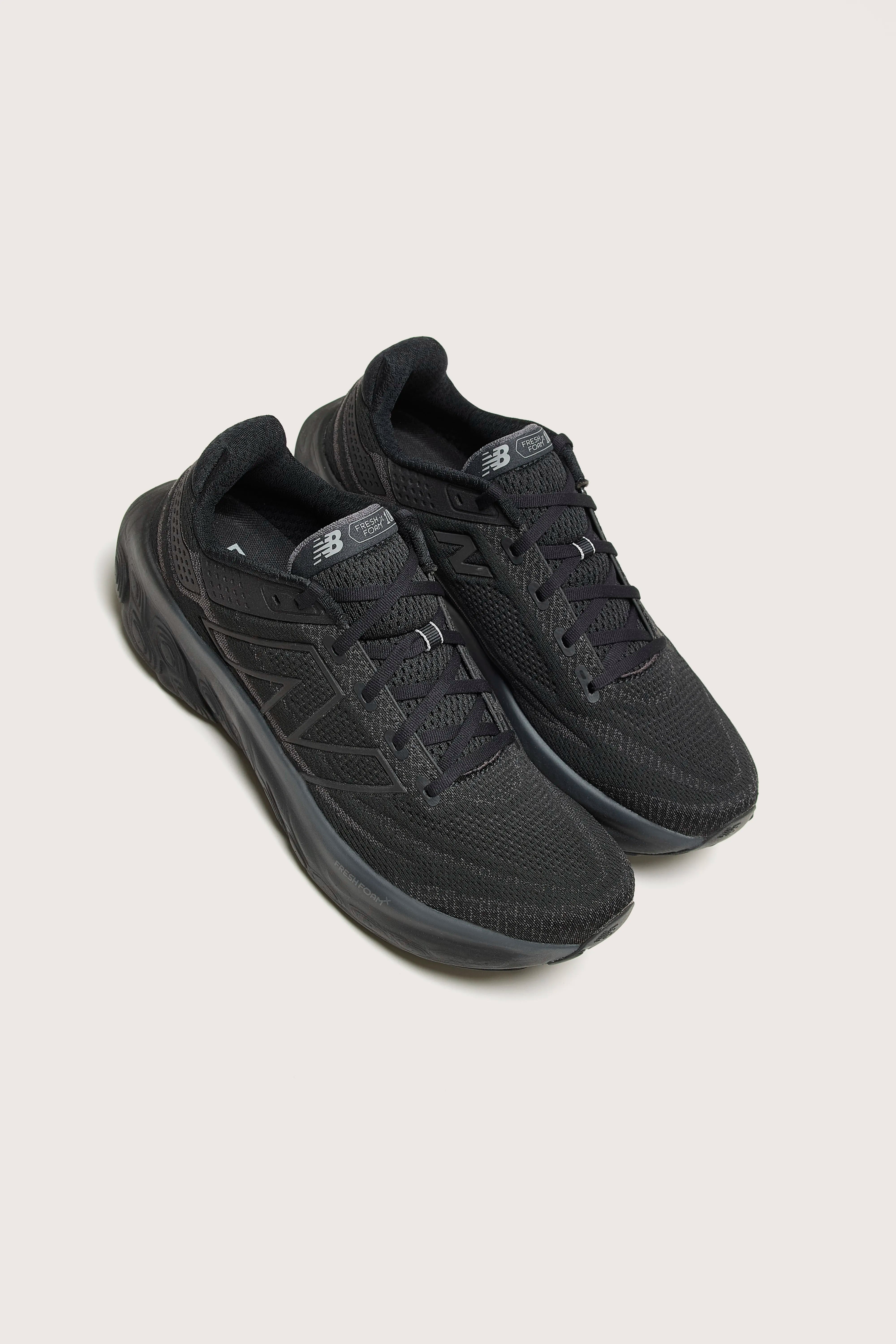 Fresh Foam X 1080 V13 voor Mannen (242 / M / BLACK)