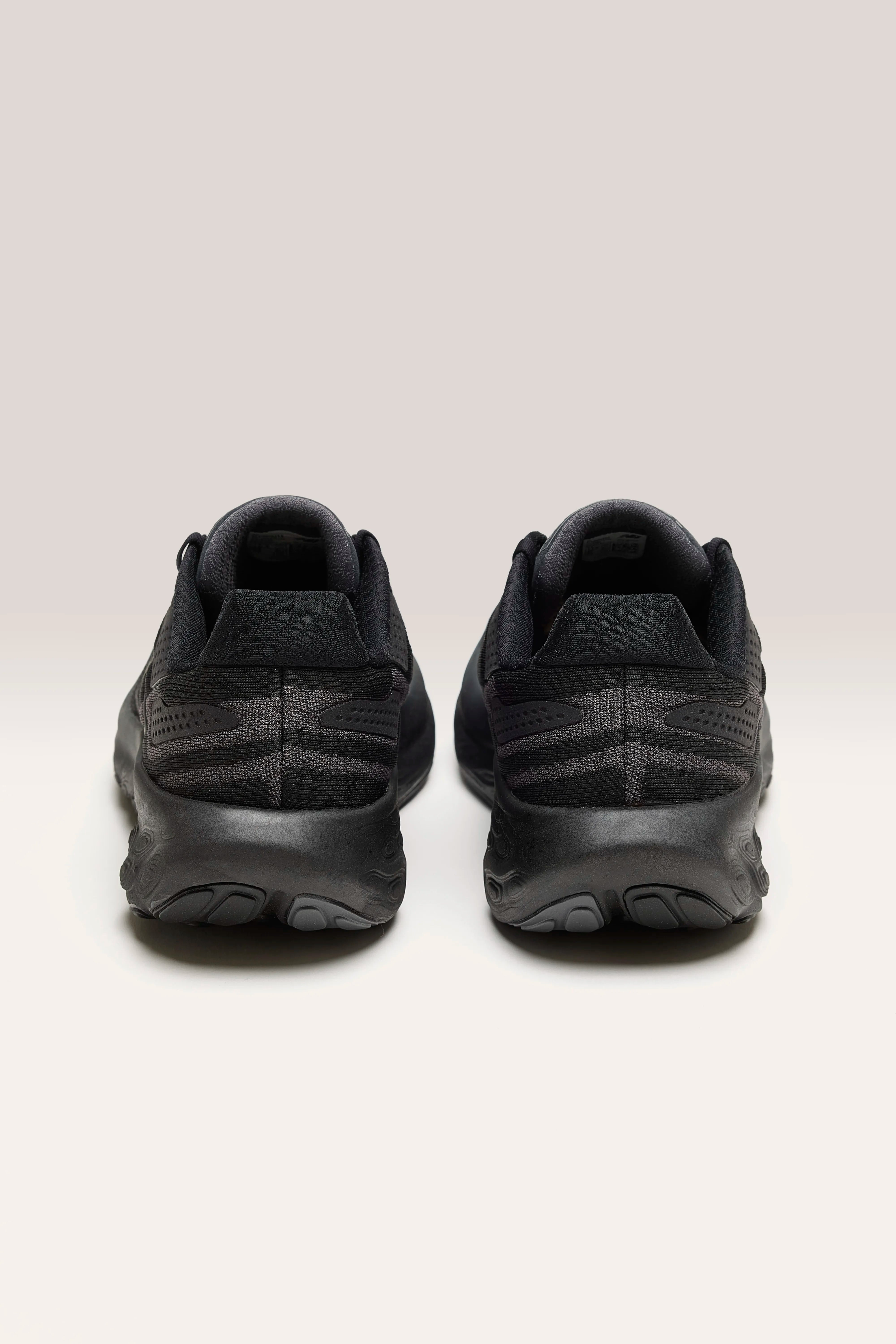 Fresh Foam X 1080 V13 voor Mannen (242 / M / BLACK)