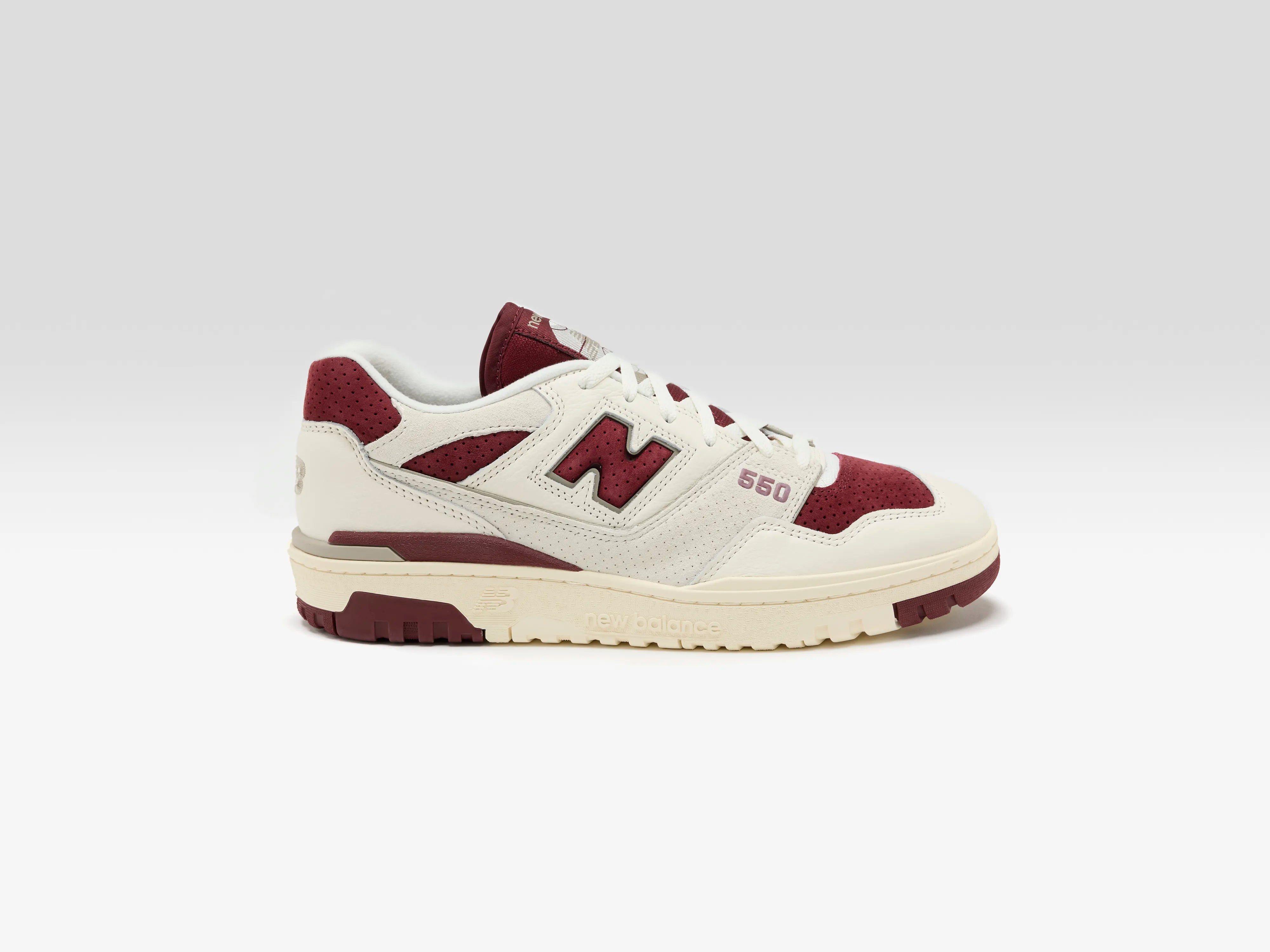 BB550 pour Hommes (251 / M / RED)