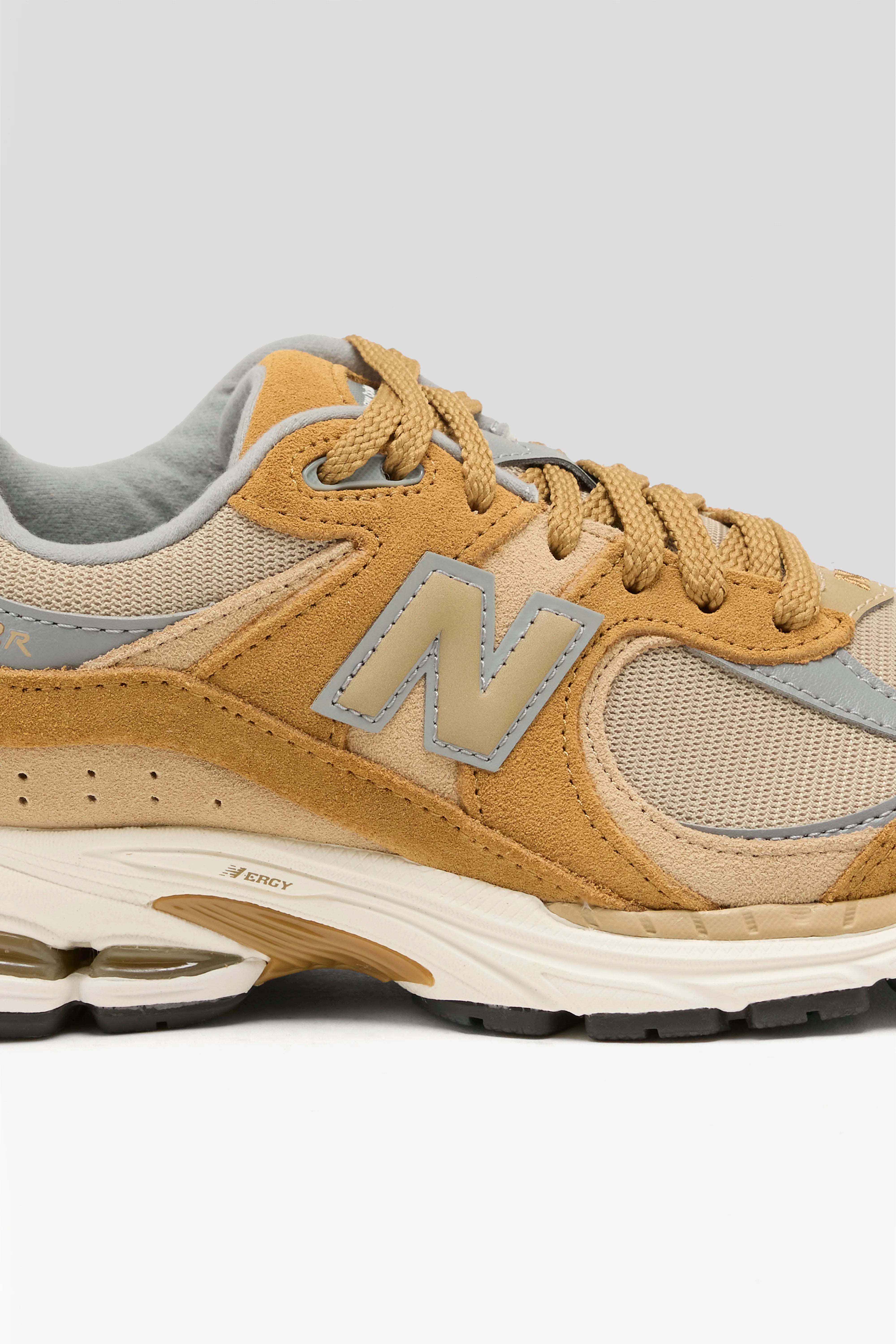 New Balance | 2002R Sneakers for Women | Bellerose New Balance | 2002R Sneakers for Women | Bellerose