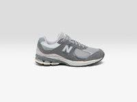 NEW BALANCE 2002R for Men  
