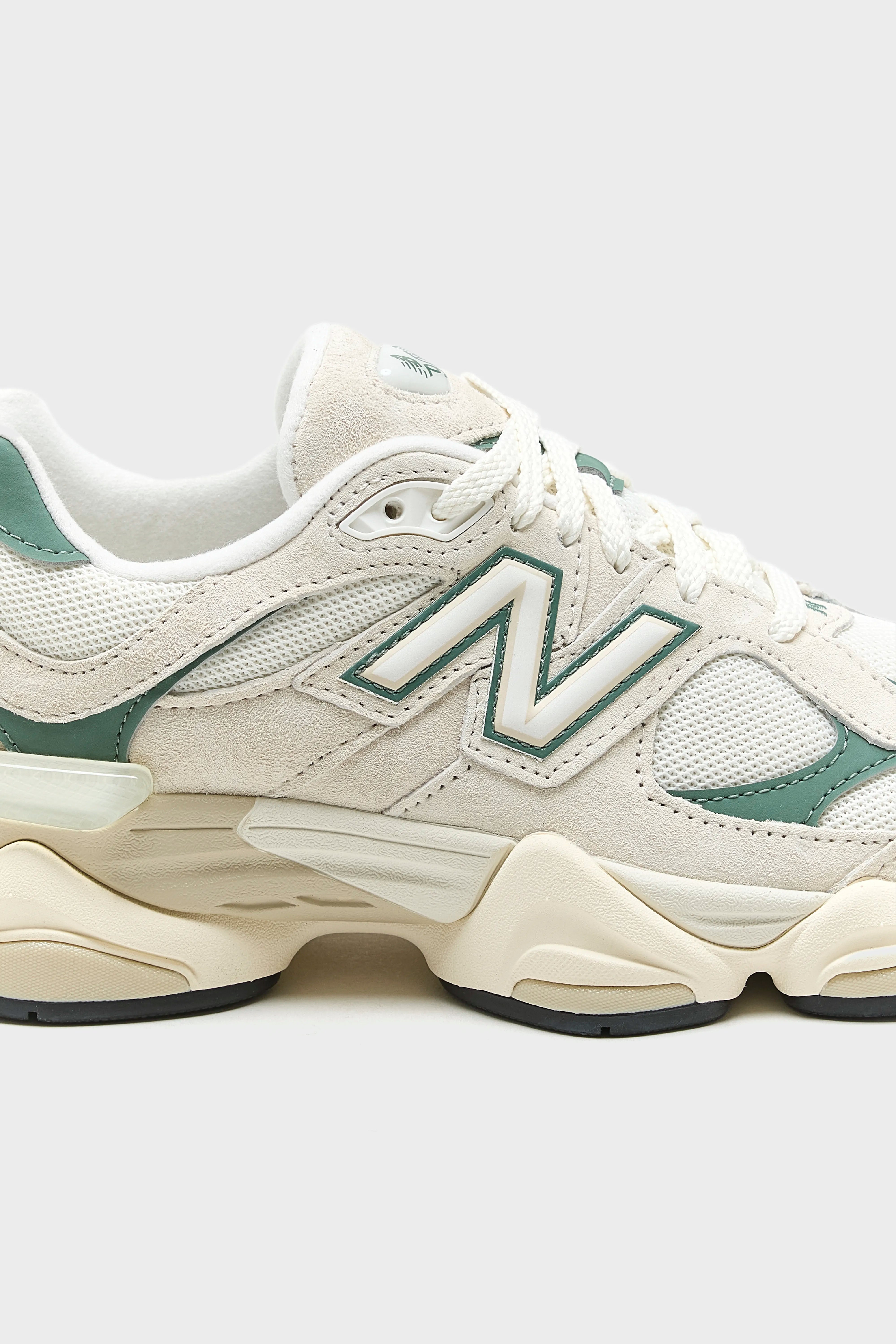 9060 pour Femmes  (251 / W / GREEN)