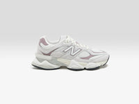 NEW BALANCE 9060 pour Femmes  
