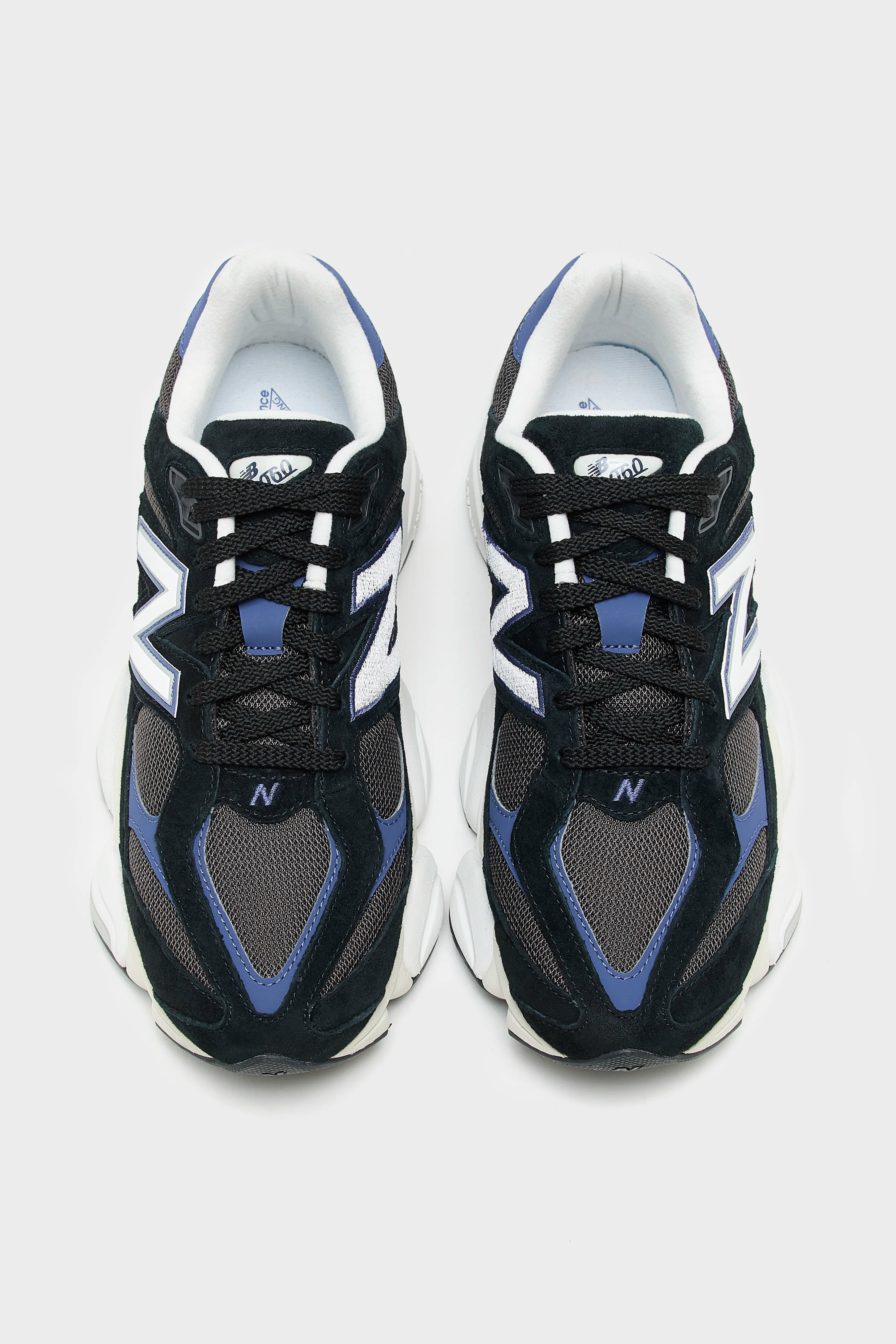 9060 for Men  (251 / M / BLACK)