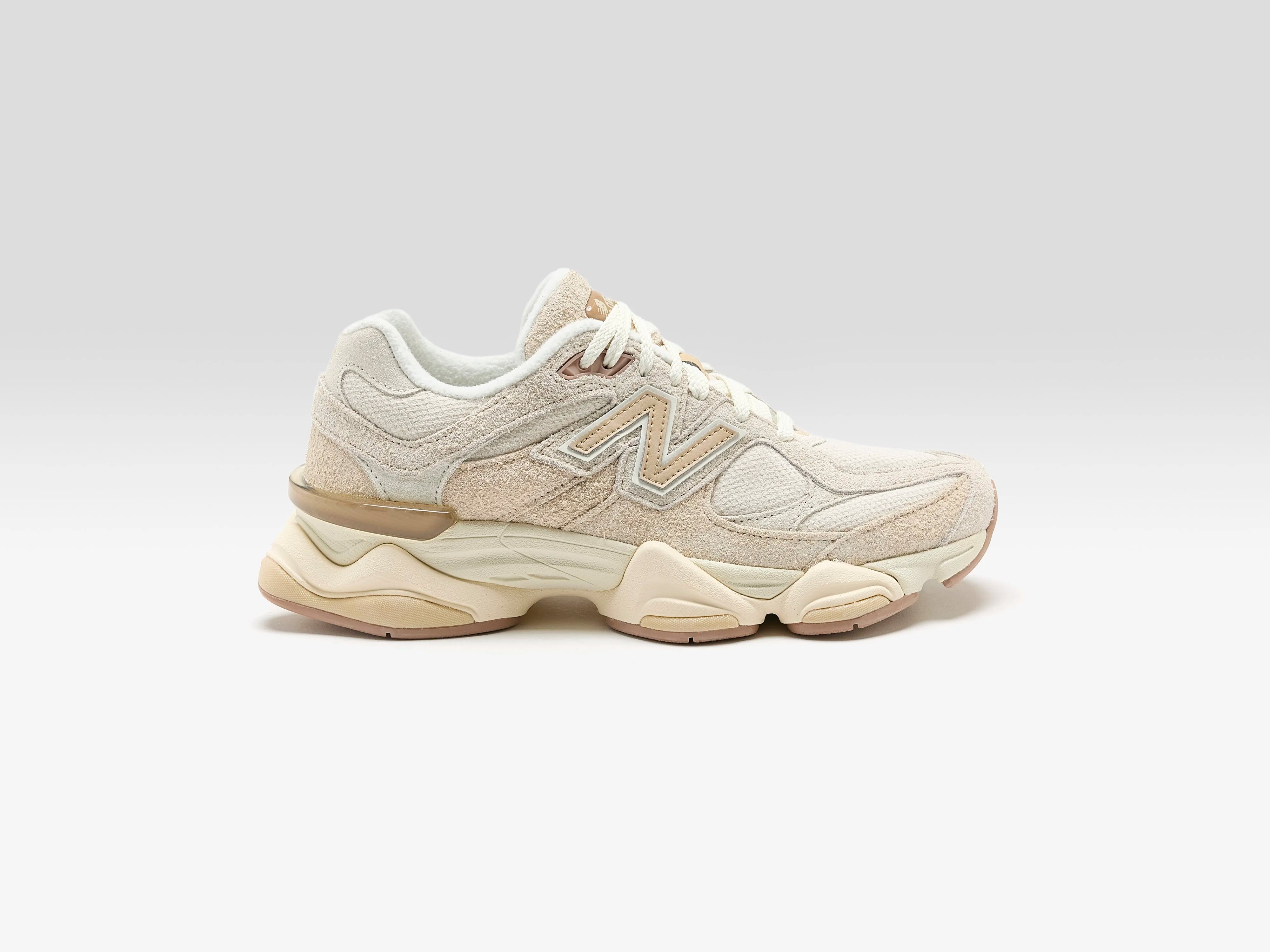9060 pour femmes (252 / W / BEIGE)