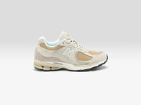NEW BALANCE 2002R pour Femmes  
