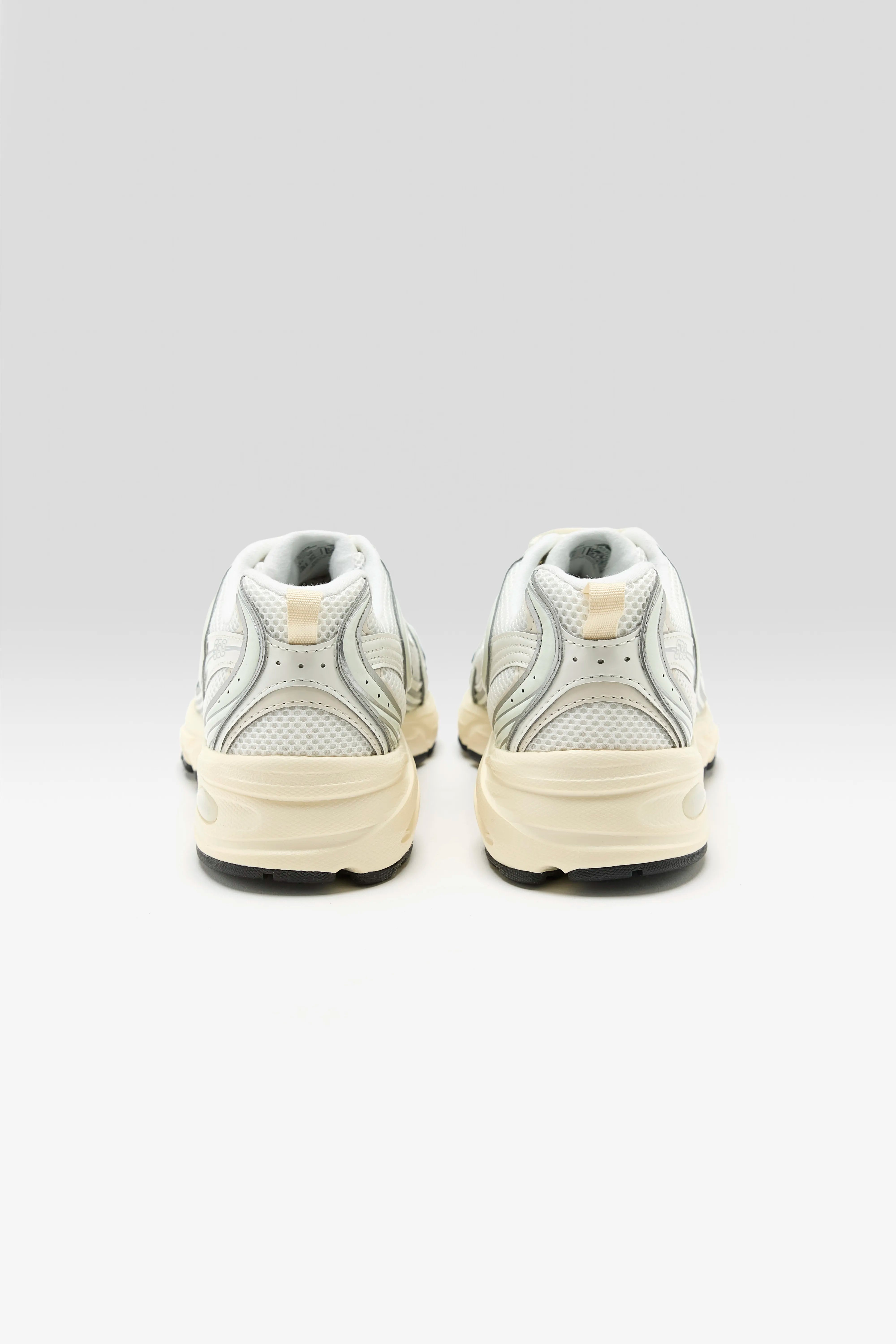 530 voor Vrouwen  (252 / W / SILVER)