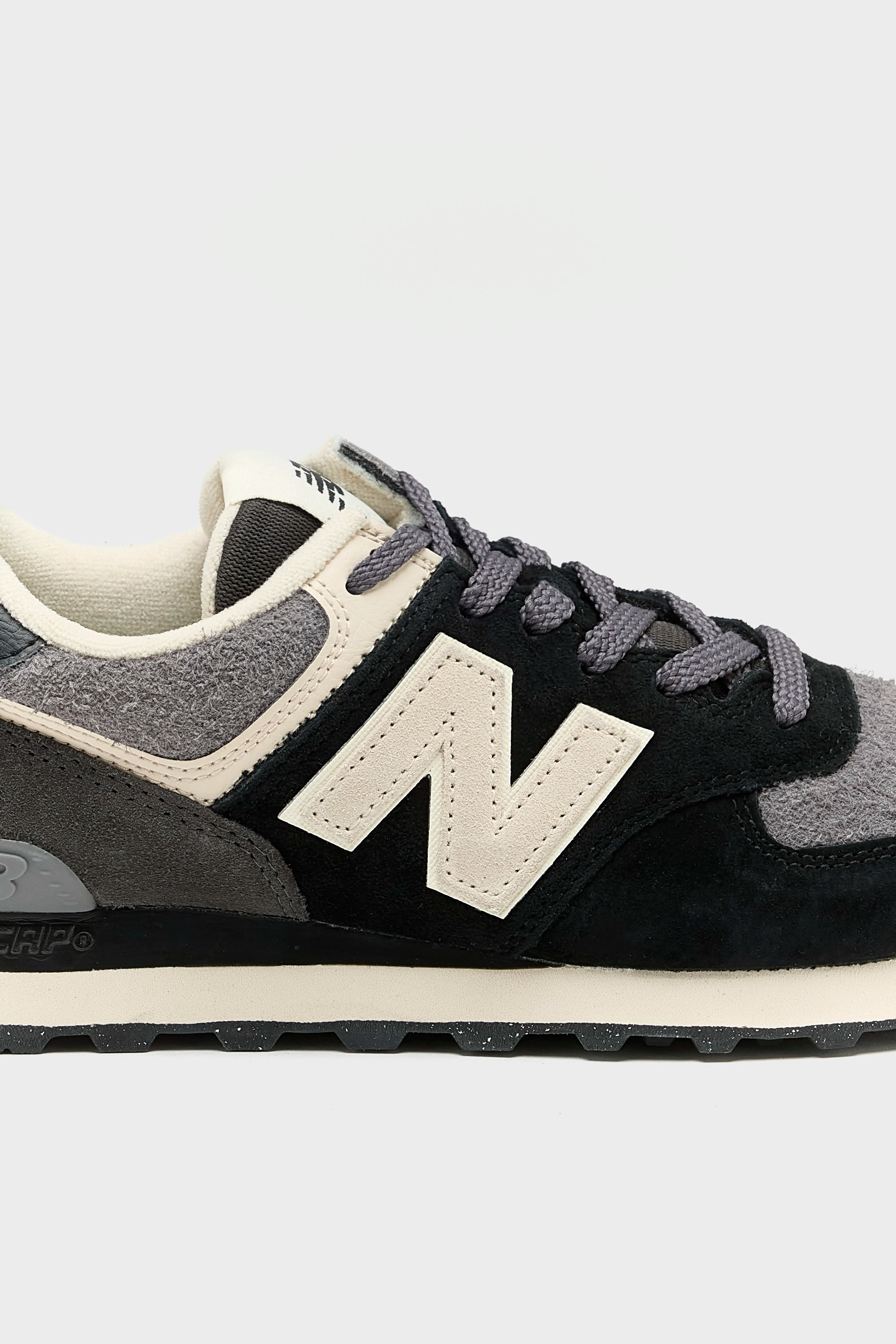 574 voor Vrouwen  (252 / W / BLACK)