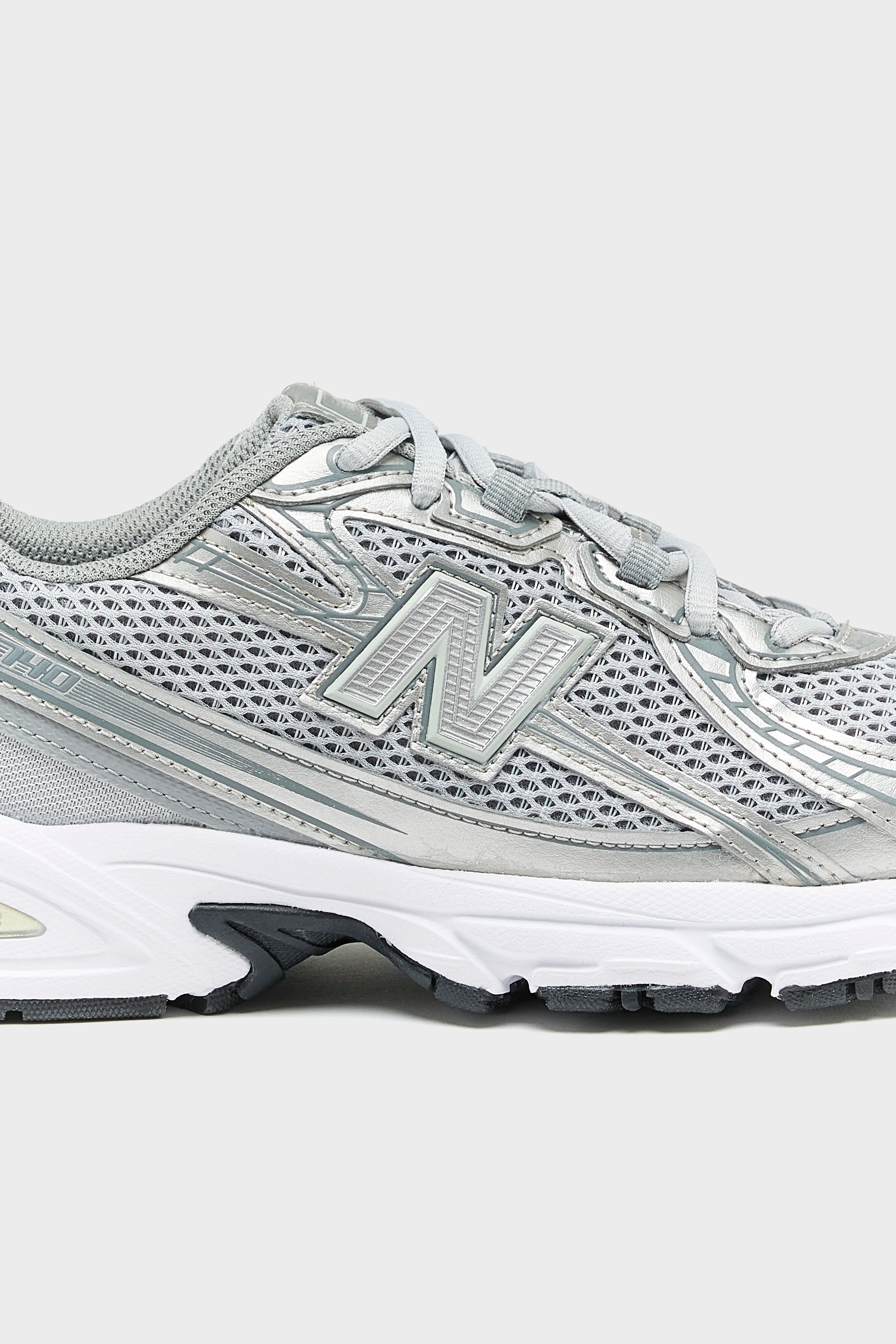 740 pour Femmes (252 / W / GREY)