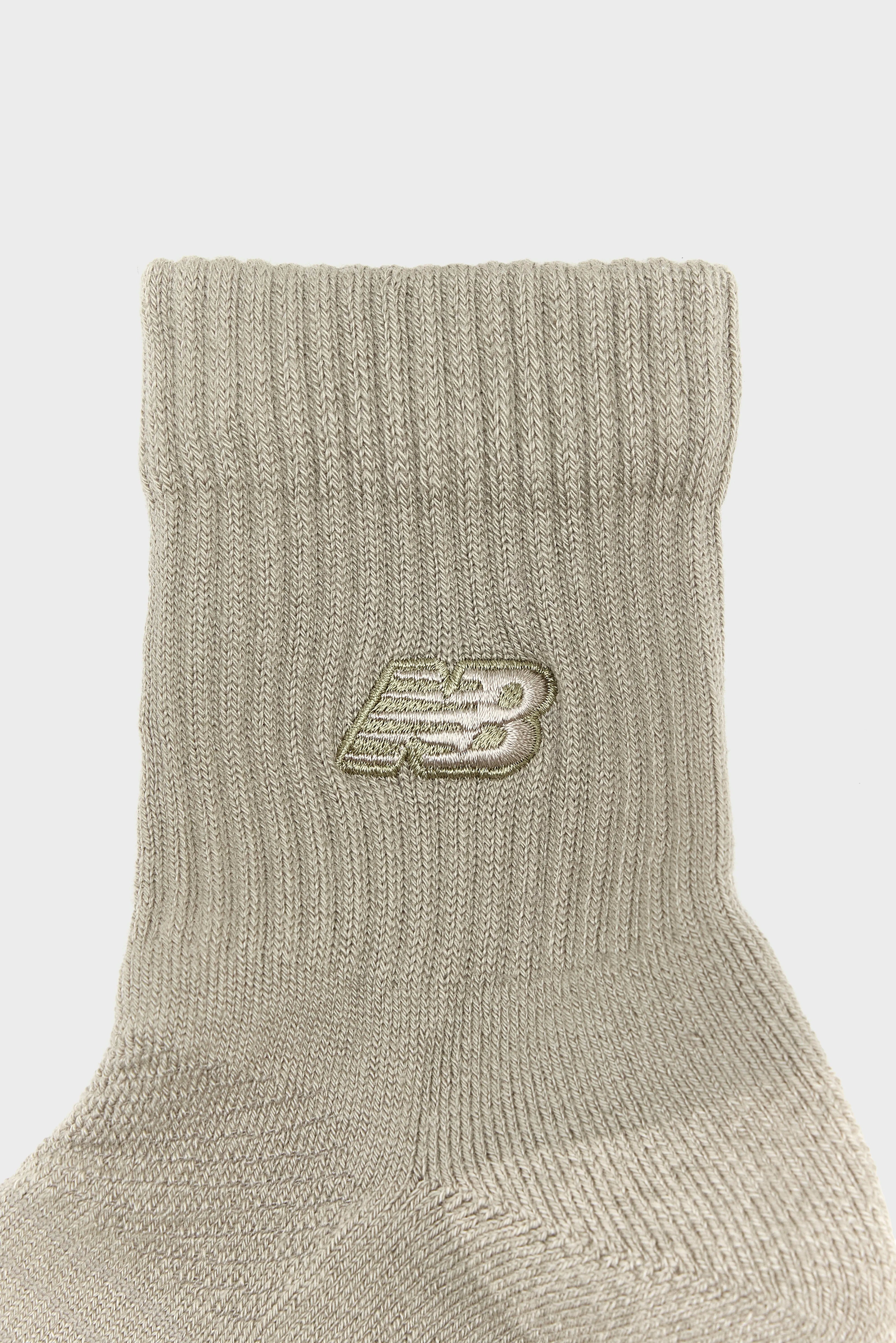 Active Premium QTR Socks for Women  (261 / W / BROWN)
