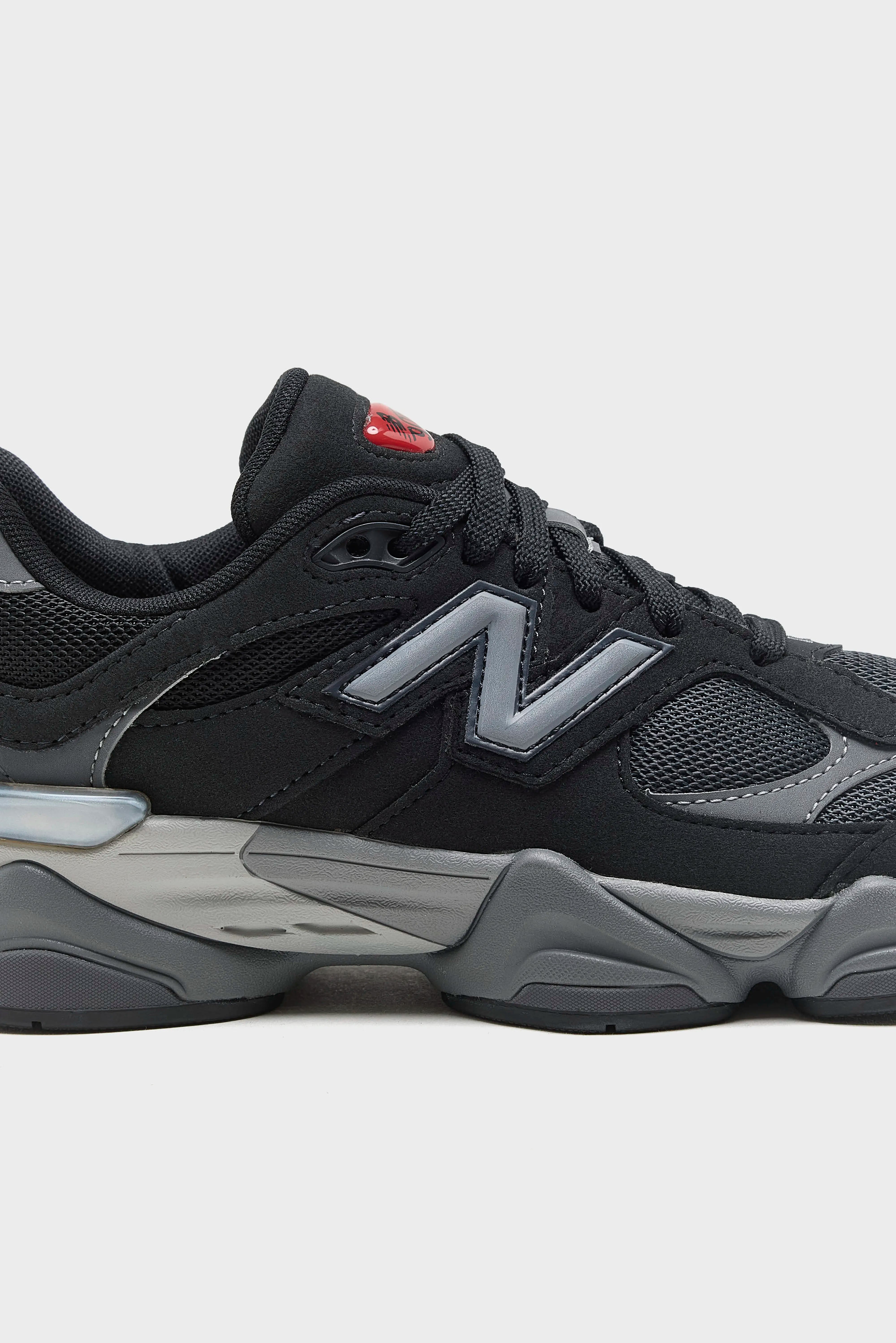 9060 voor Juniors  (261 / B / BLACK)