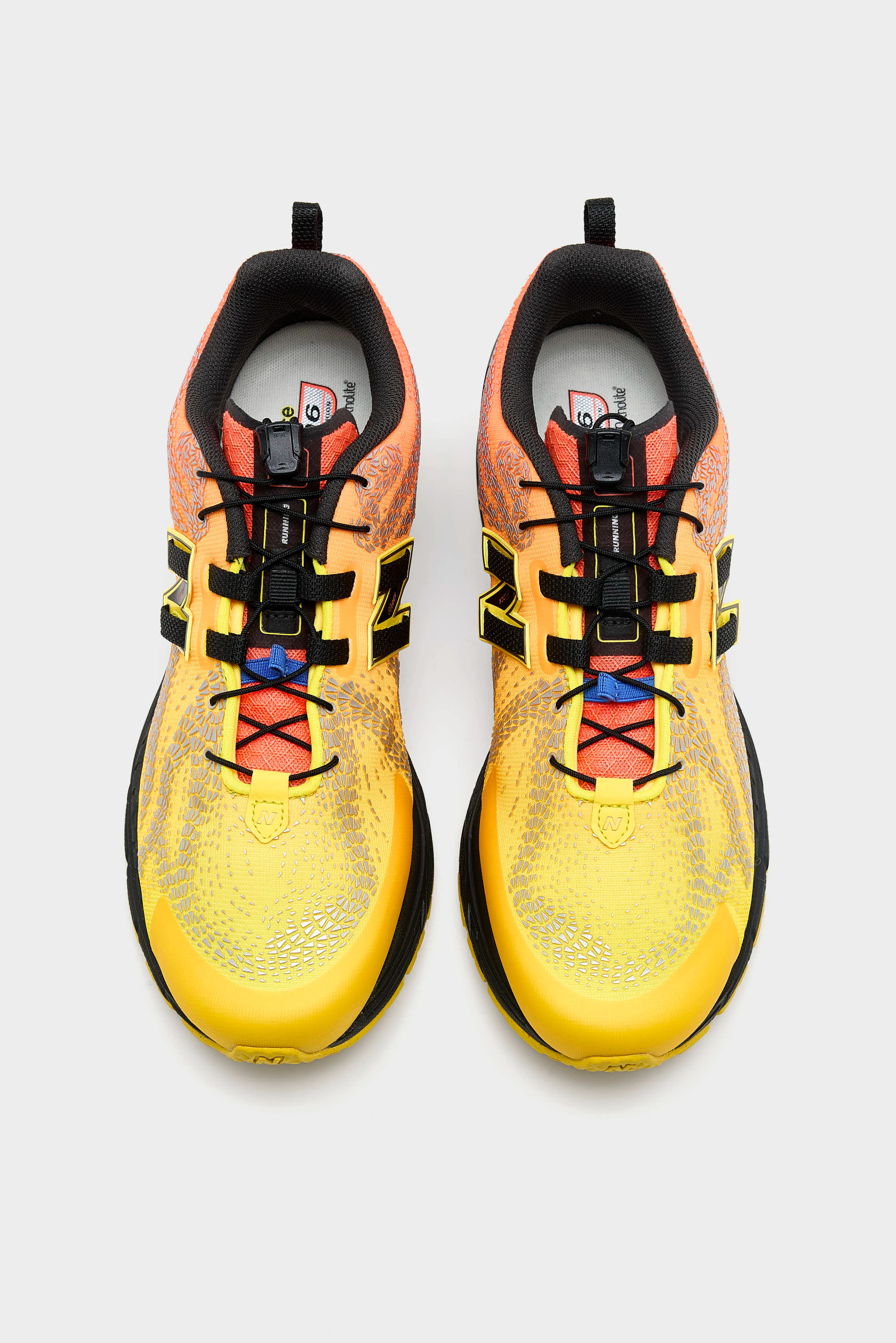 1906F for Men  (261 / M / ORANGE FLUO)