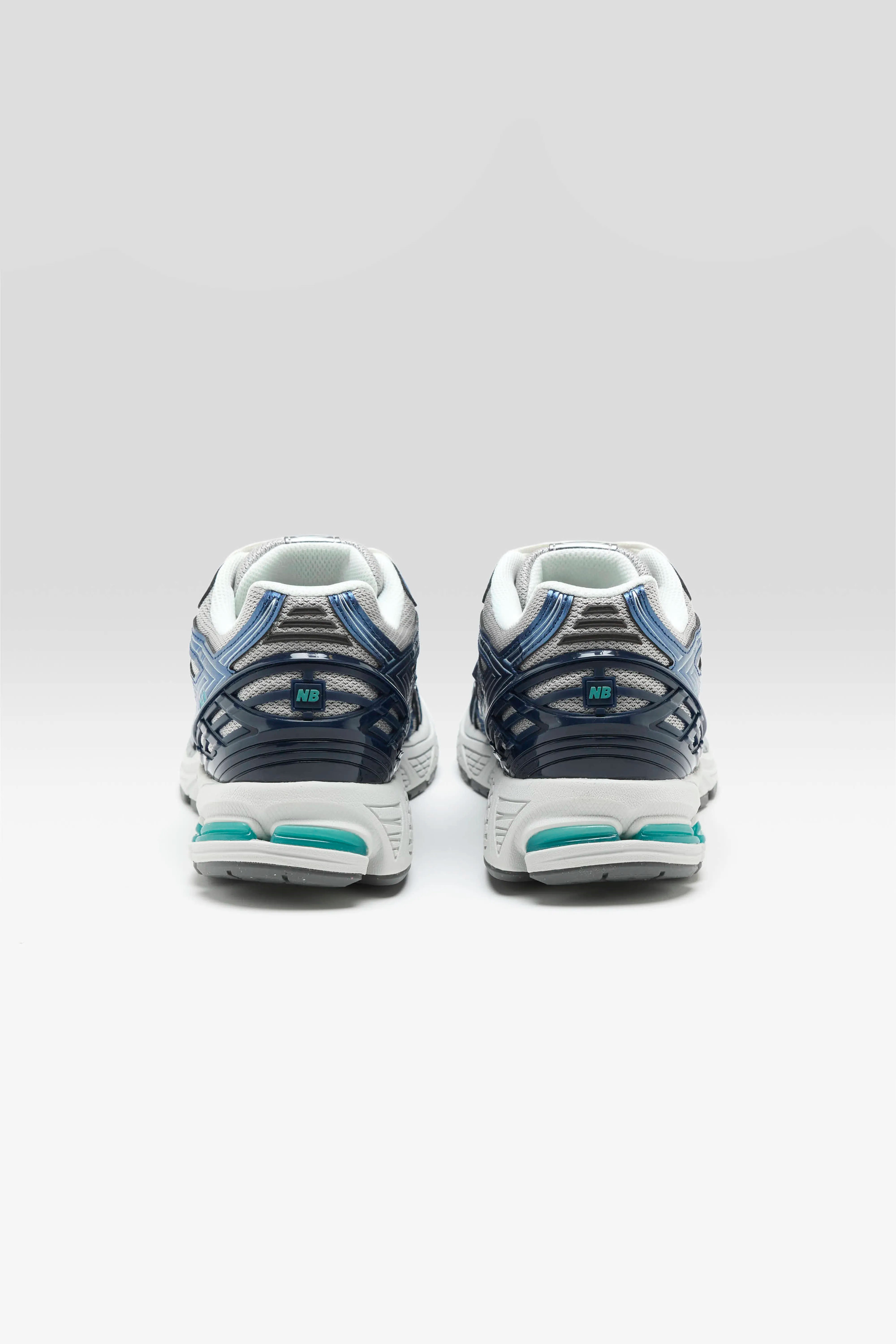 1906R for Men  (261 / M / NAVY)