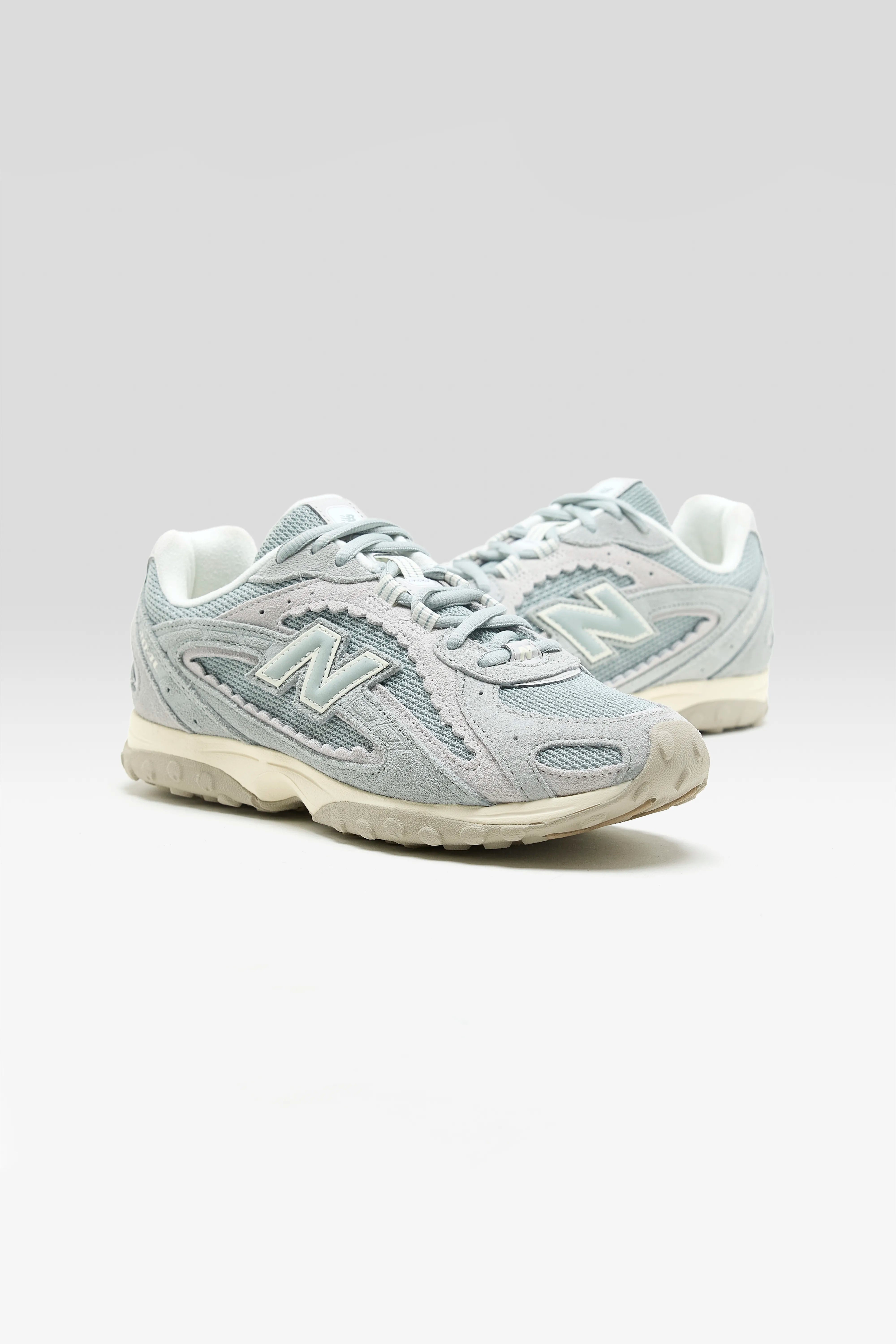 204L Scallop for Women  (261 / W / GREY)