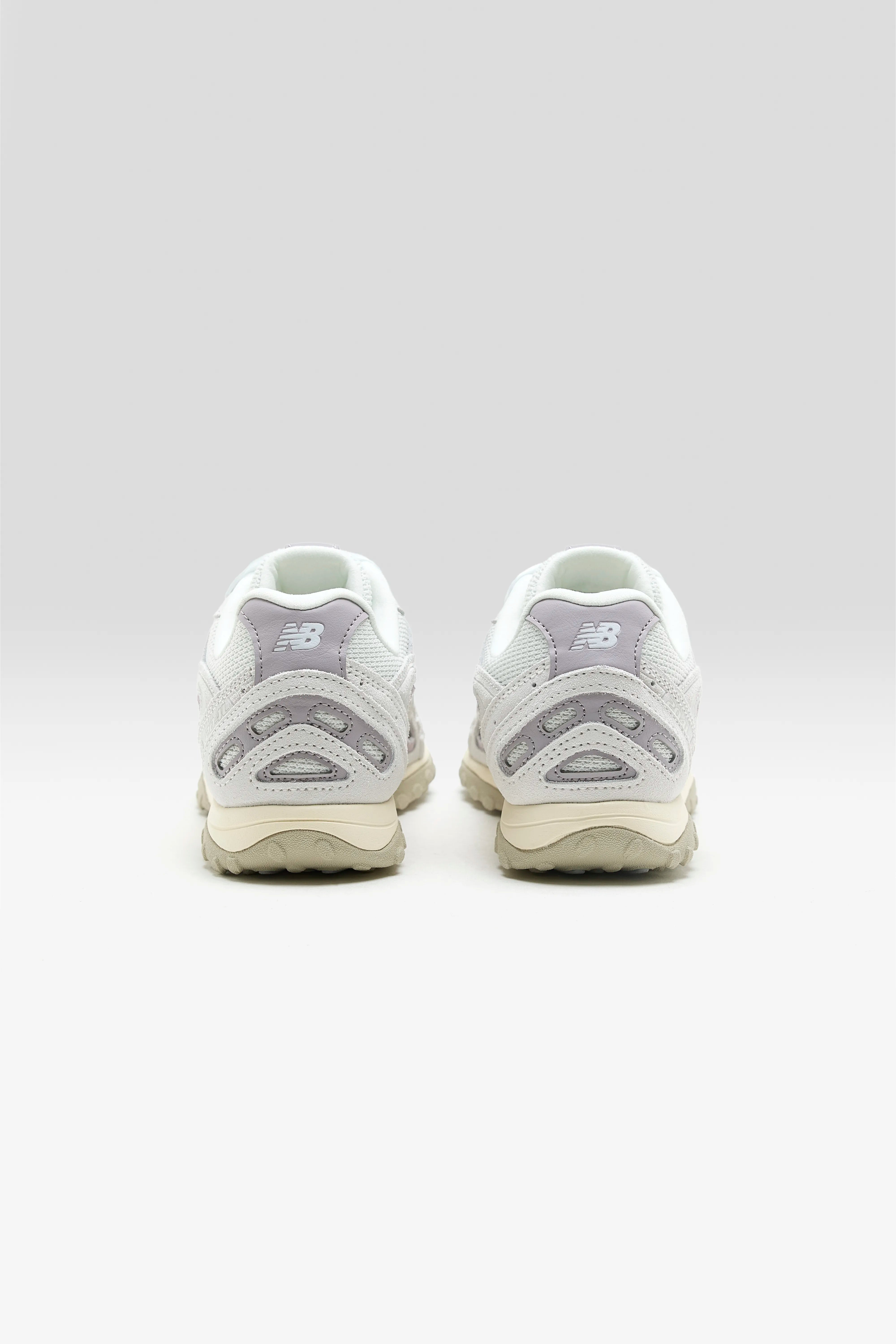 204L Scallop for Women  (261 / W / LIGHT GREY)