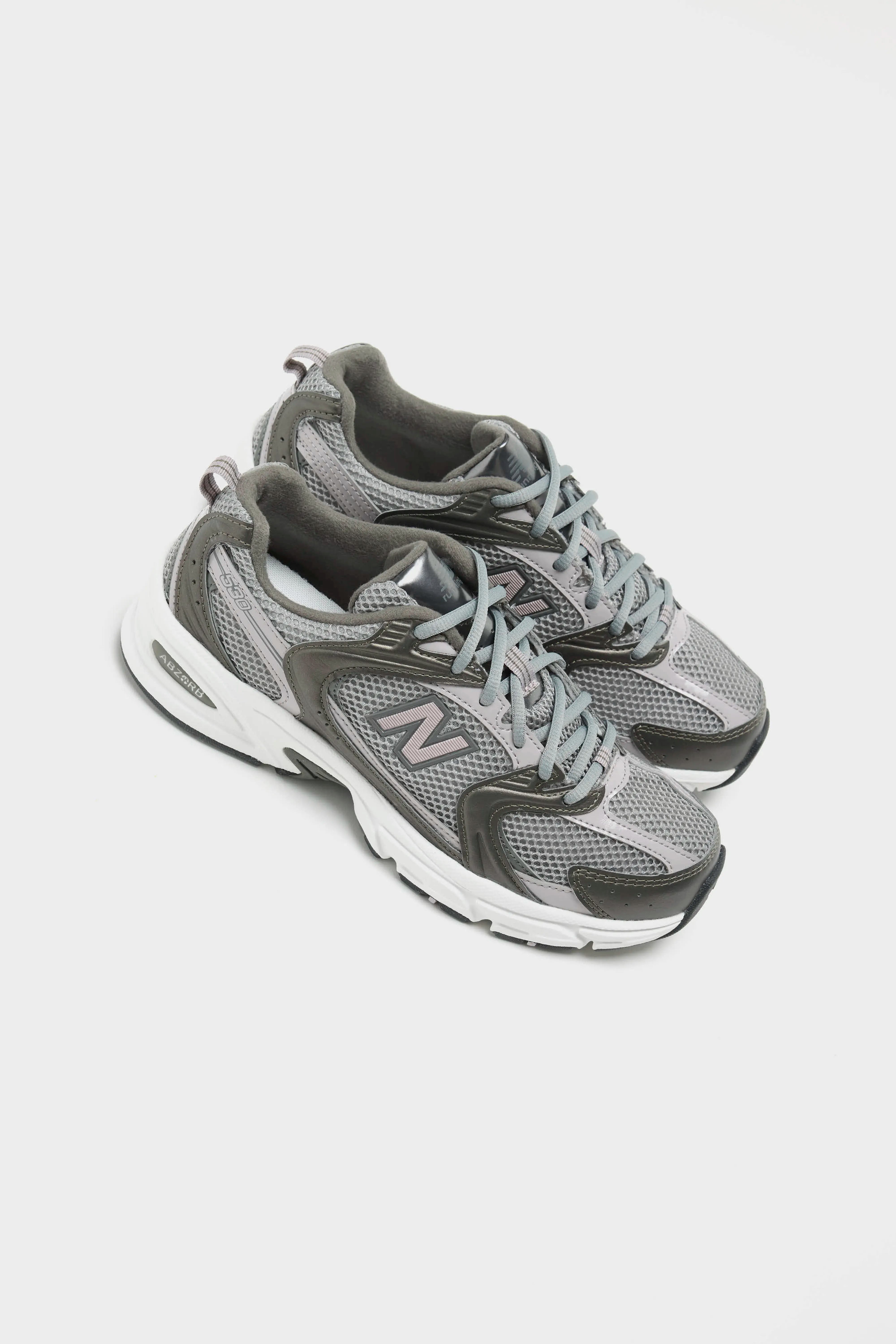 530 voor dames   (261 / W / GUN METAL)