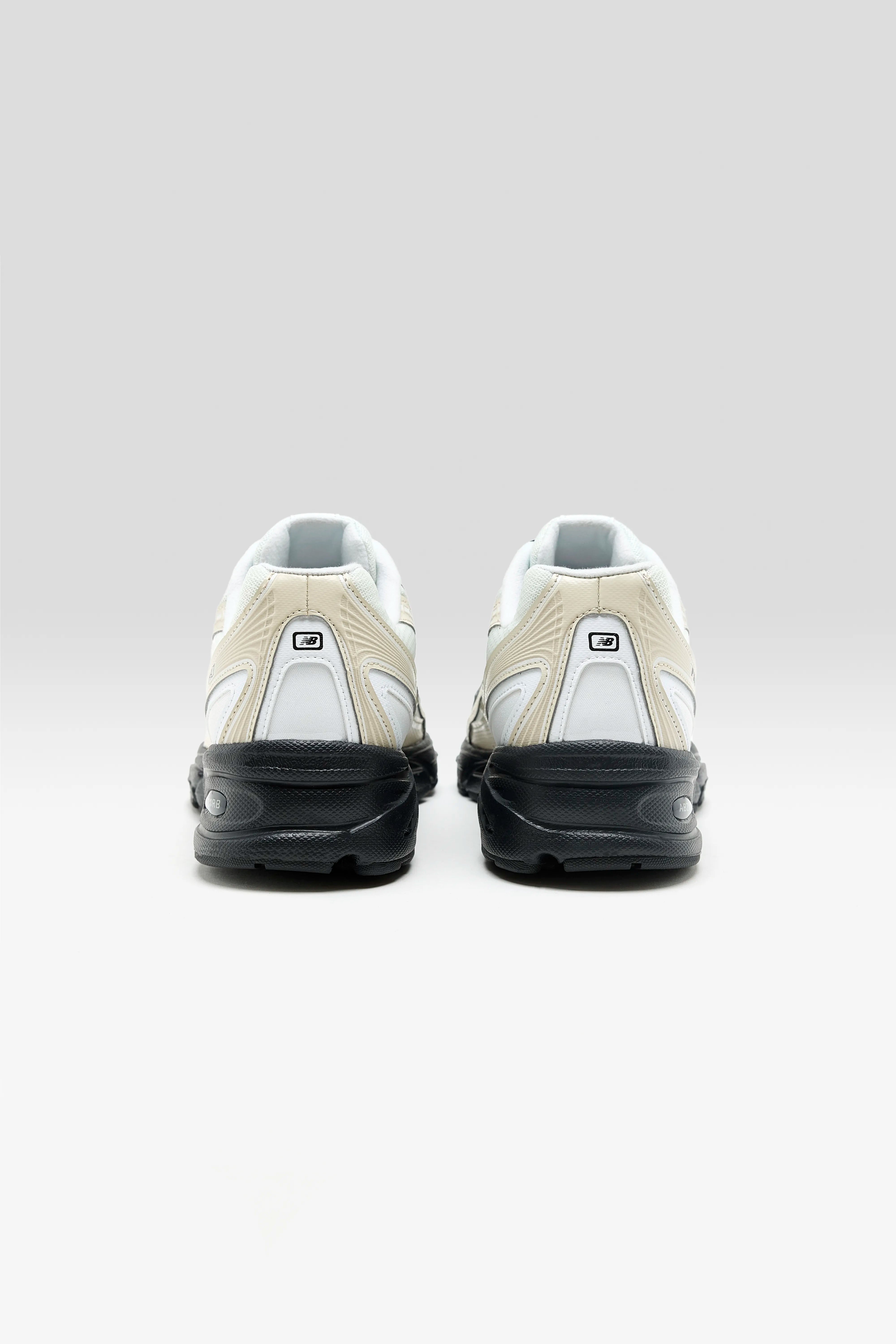 740 voor Heren  (261 / M / OFF WHITE)