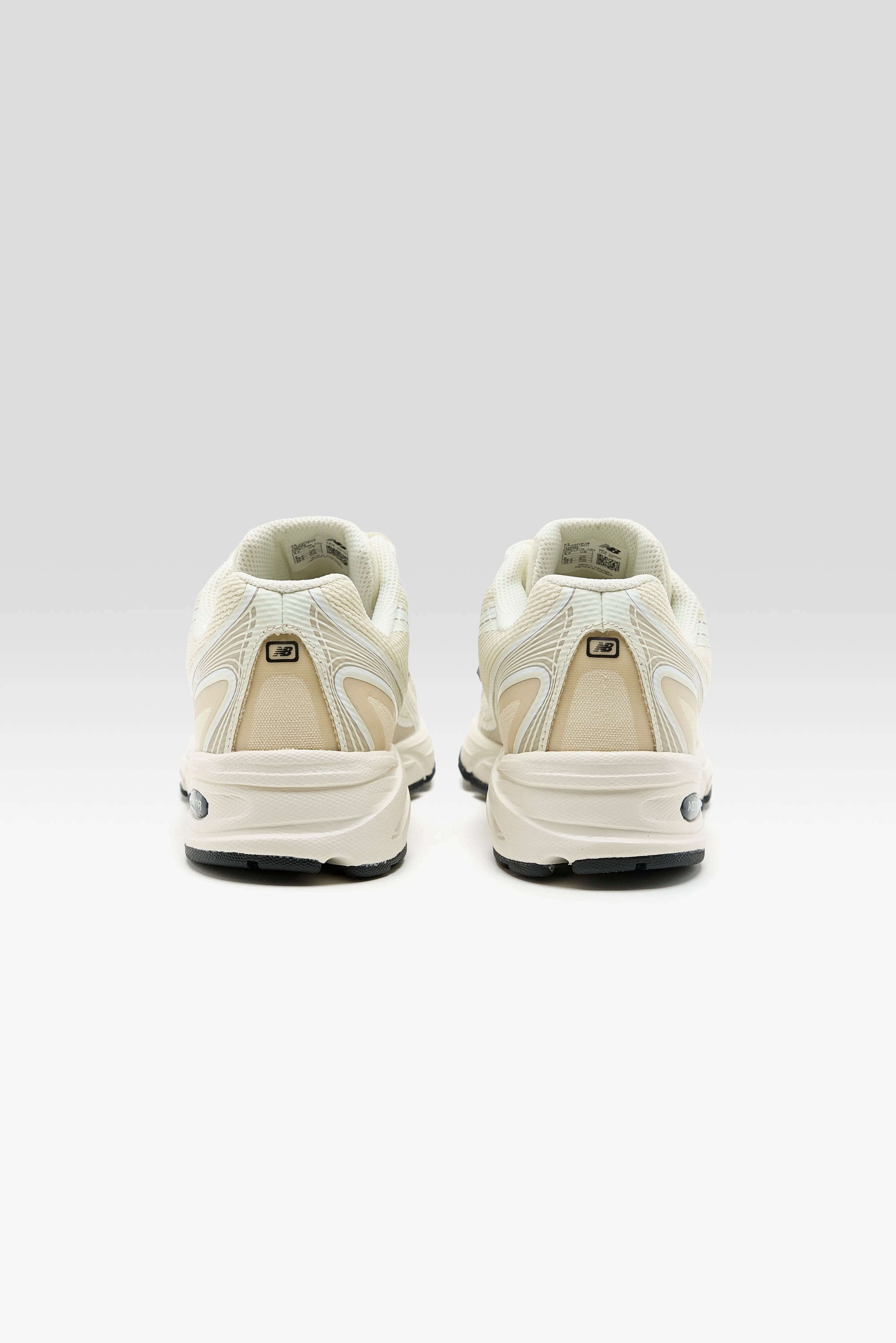 740N pour Femme  (261 / W / OFF WHITE)