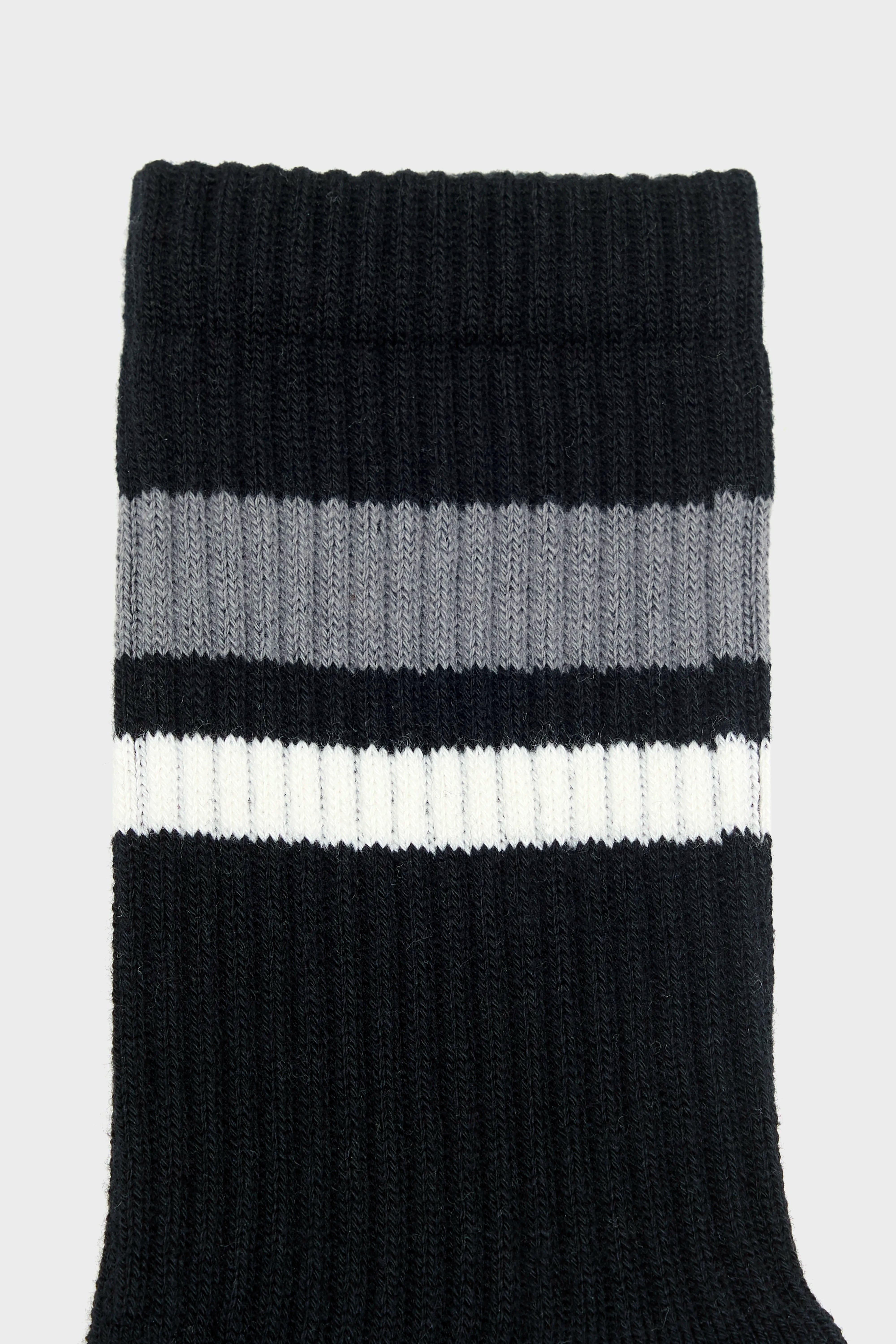 Youth Lifestyle Crew Socks for Kids (262 / B / BLACK)