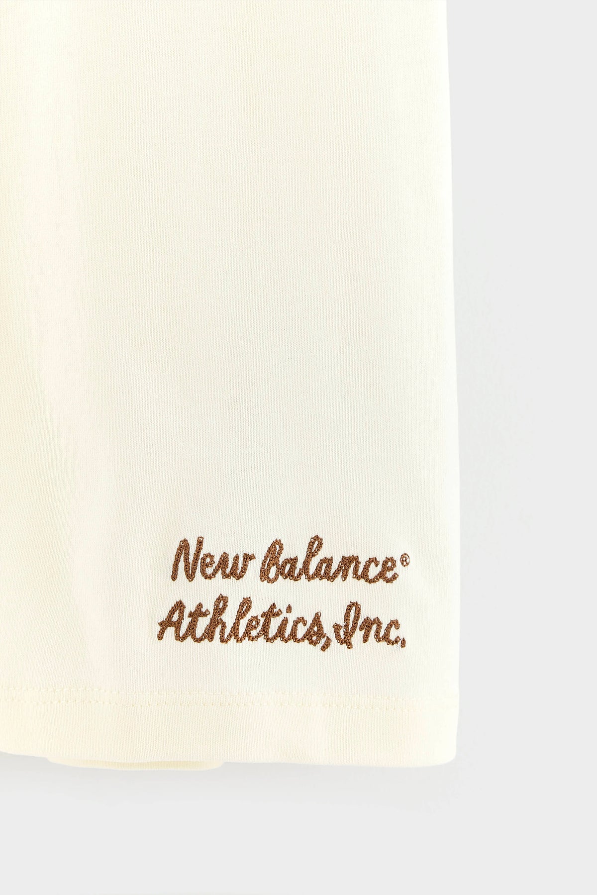 Sports Legacy Graphic T-Shirt (262 / M / CREAM)