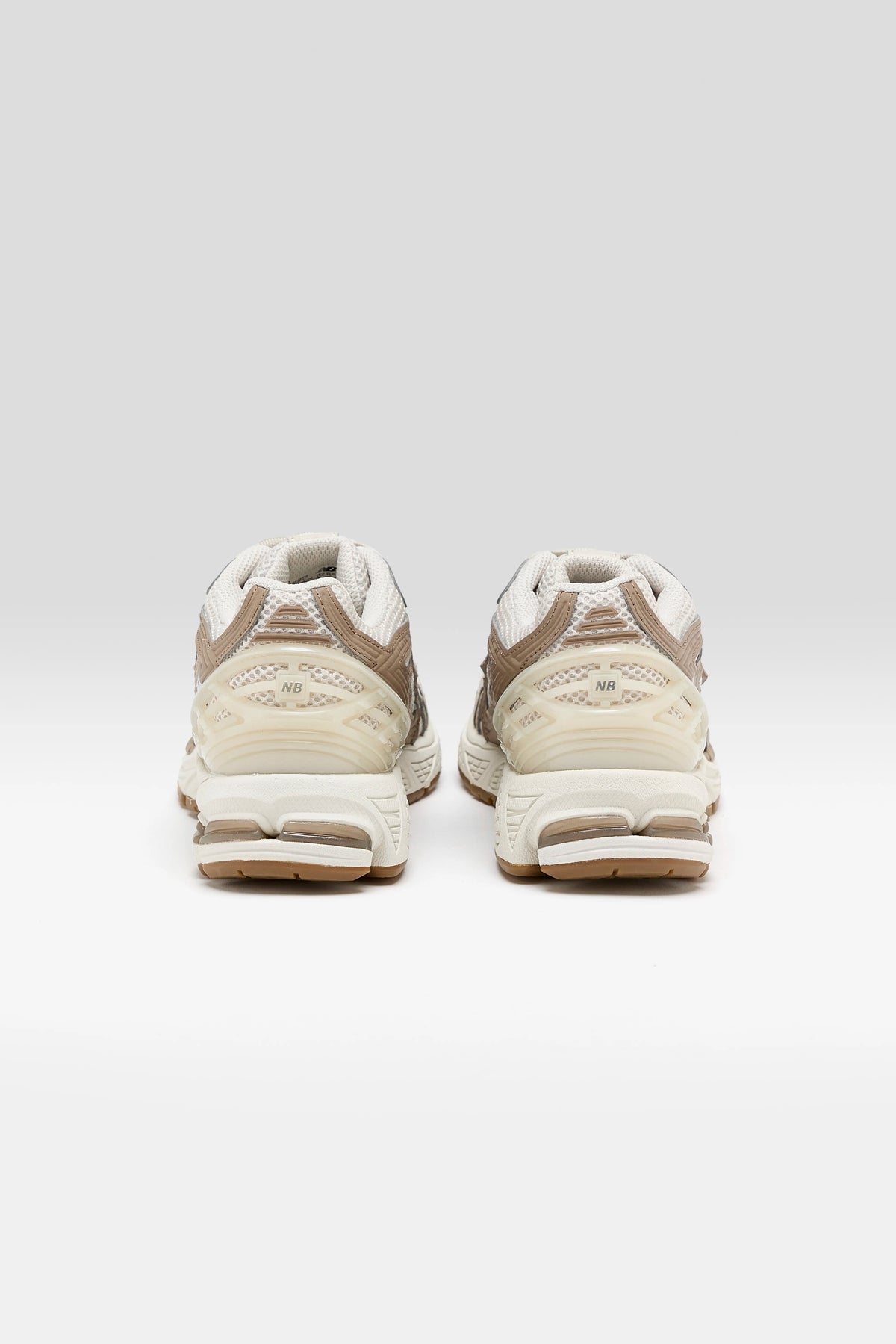 1906R for Women (262 / W / BROWN)
